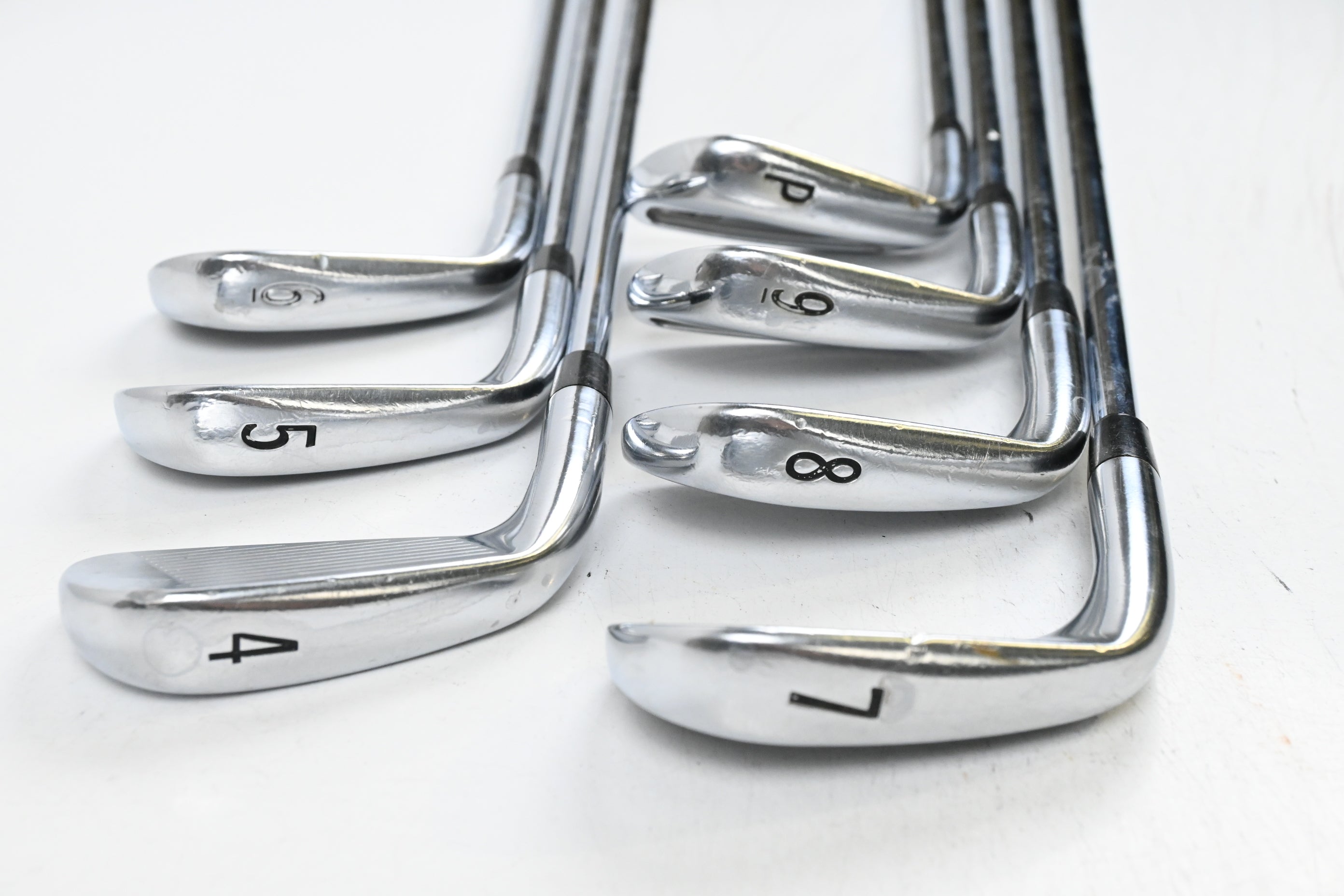 Titleist 716 CB Irons / 4-PW / Stiff Flex Dynamic Gold S400 Shafts