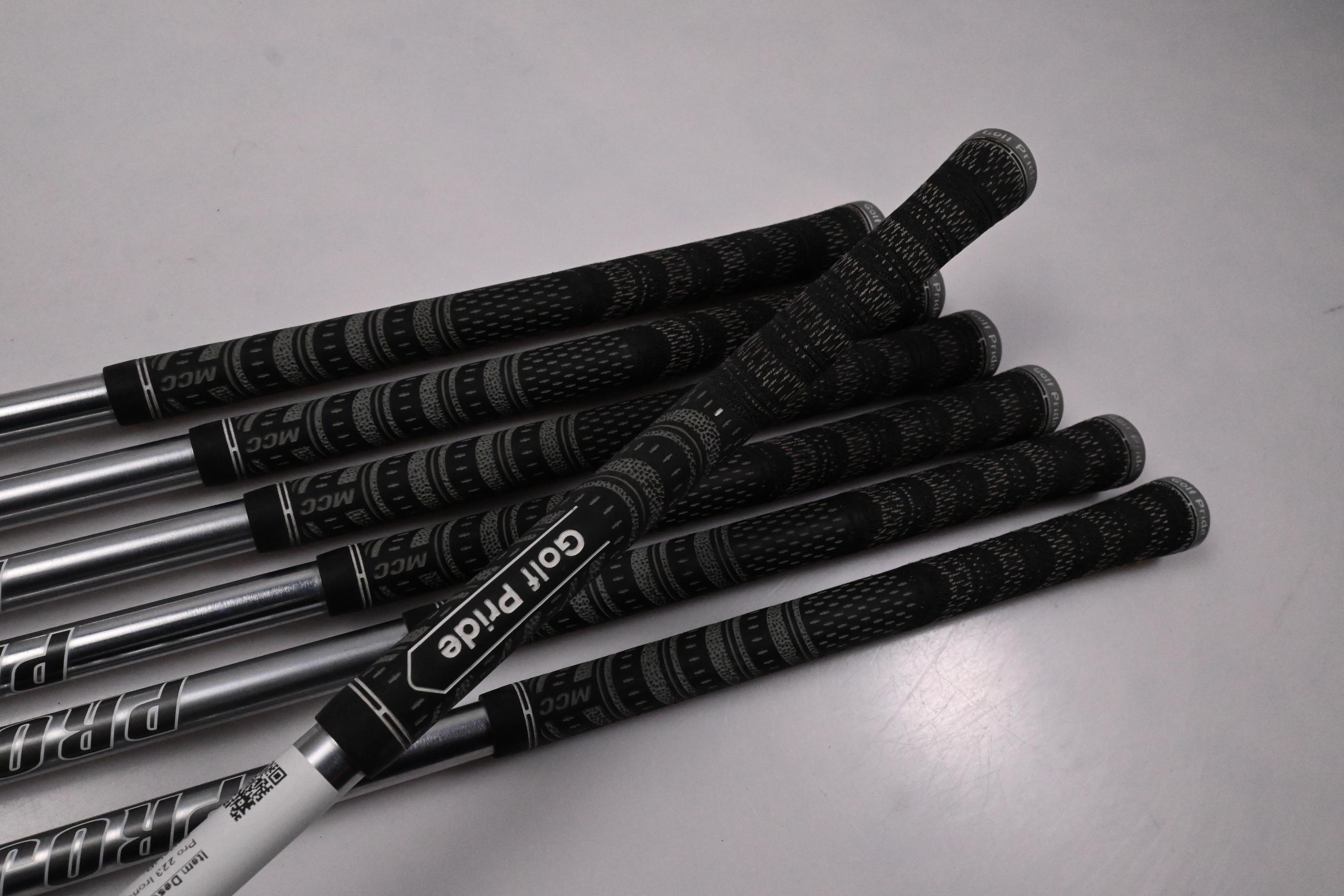 Mizuno Pro 223 Irons / 4-PW / Stiff Flex Project IO 110 Shafts