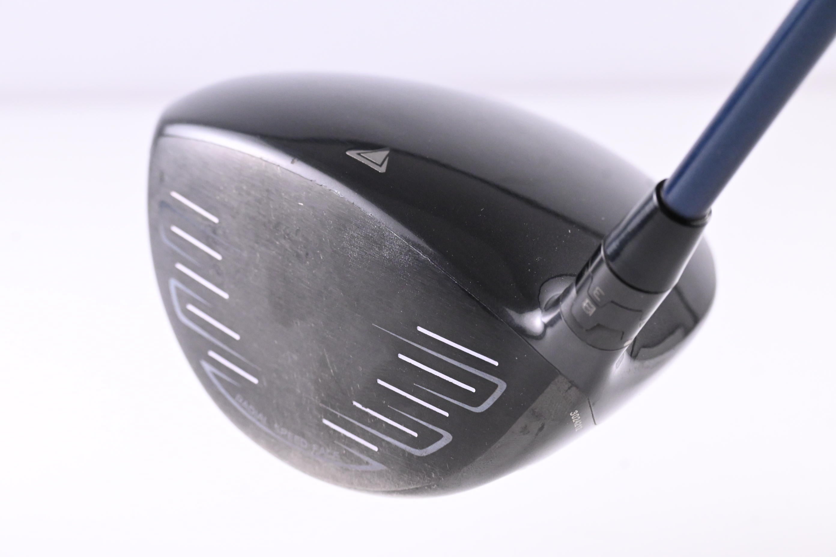 Titleist 917 D2 Driver / 9.5 Degree / Regular Flex Fujikura Speeder Pro 74 Shaft