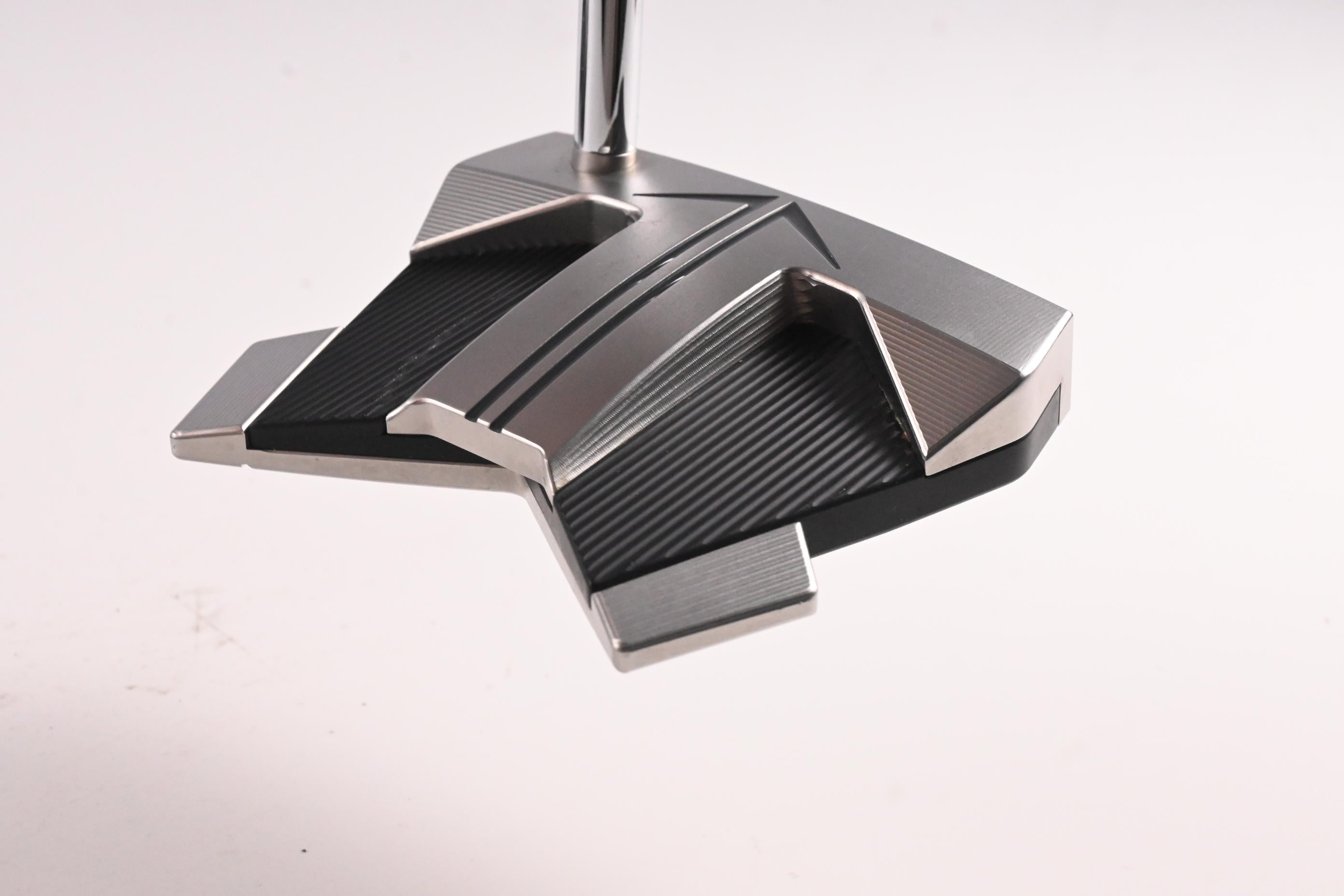 Scotty Cameron 2024 Phantom 11 Putter / 38 Inch