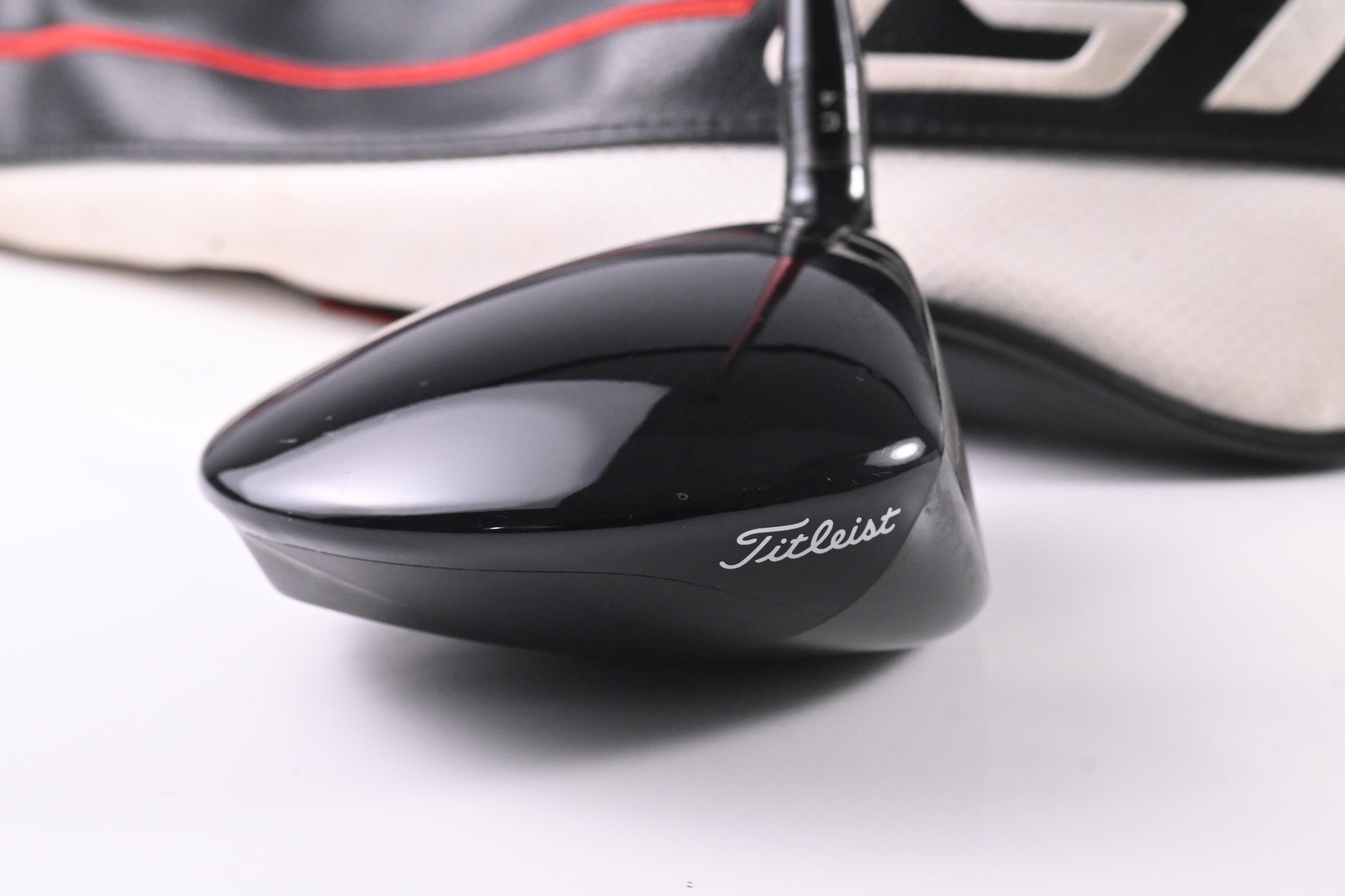 Titleist GT1 Driver / 10 Degree / Senior Flex Project X Denali Red 50 Shaft