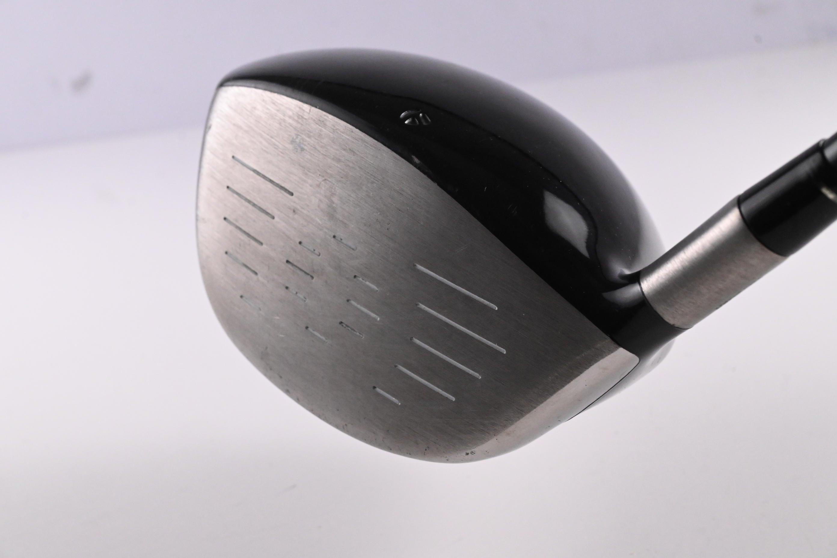Taylormade R540 XD Driver / 9.5 Degree / Stiff Flex Fujikura REAX 65 Shaft