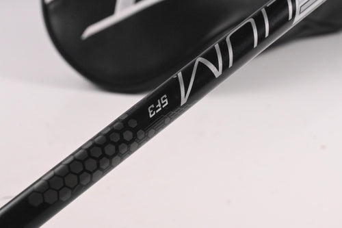 Titleist GT2 Driver / 11 Degree / Regular Flex UST Mamiya Helium 5F3 Shaft