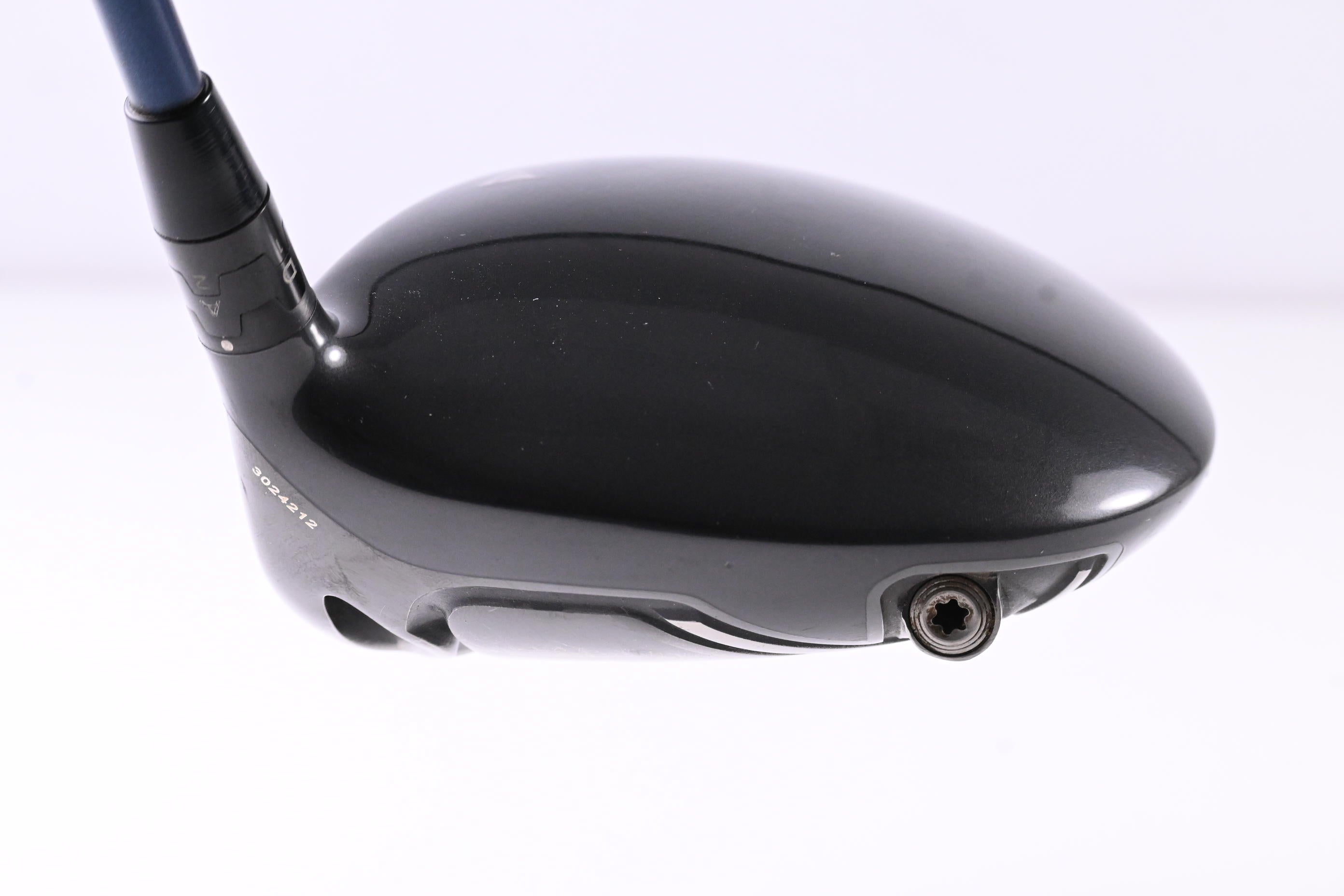 Titleist 917 D2 Driver / 9.5 Degree / Regular Flex Fujikura Speeder Pro 74 Shaft
