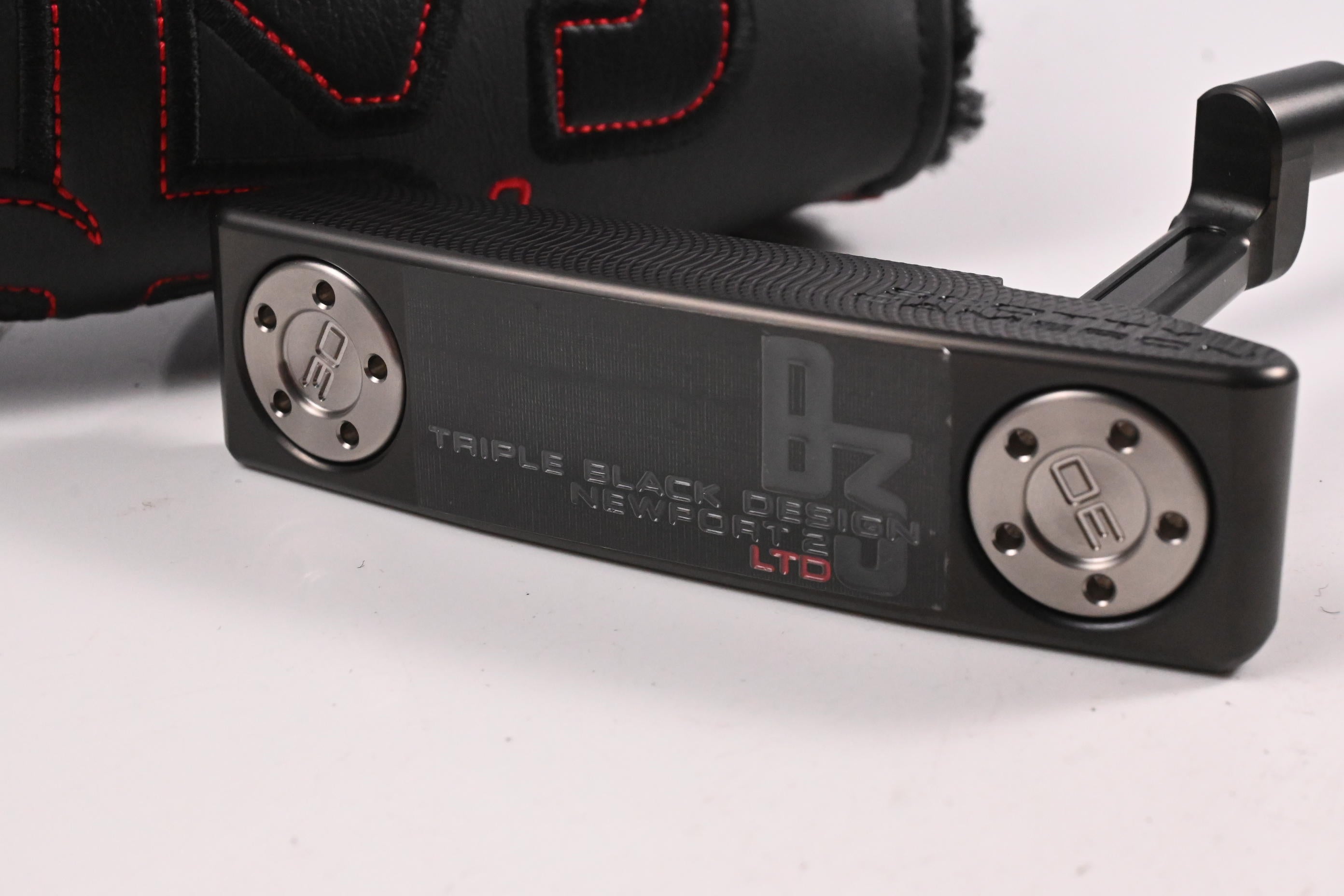 Scotty Cameron B3 Triple Black Design LTD Newport 2 Putter / 35 Inch