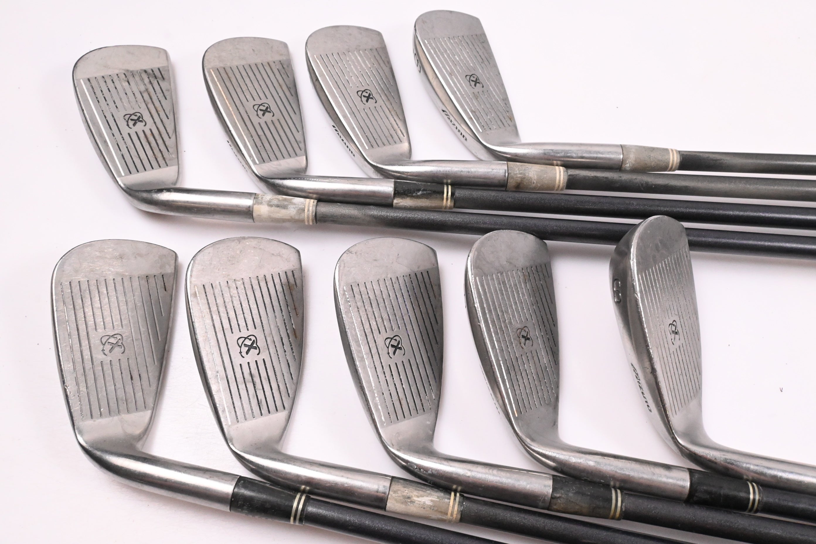Mizuno Axis Irons / 3-PW+SW / Senior Flex Mizuno Fiberflex 2600 Shafts
