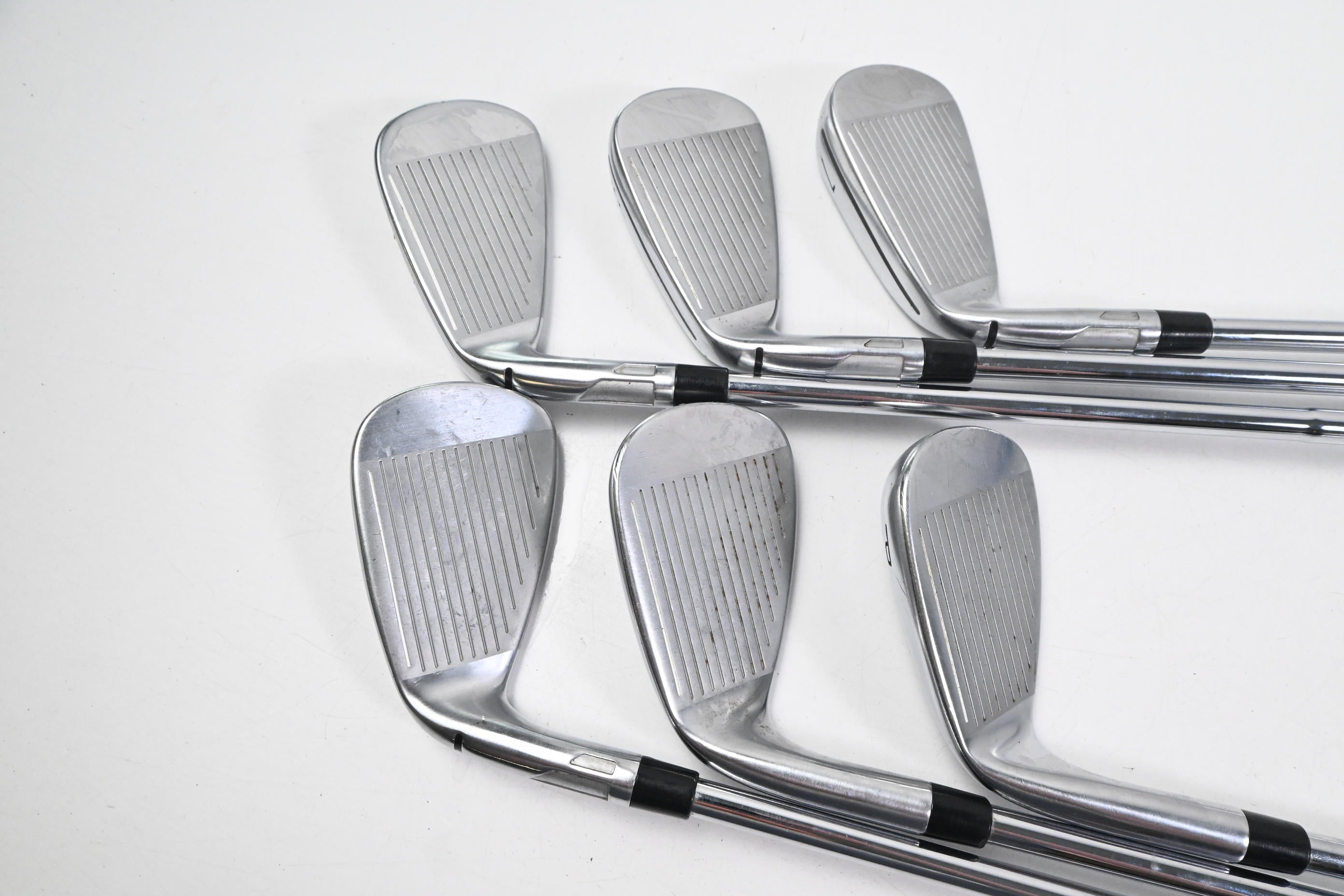 Taylormade Qi Irons / 5-PW / Stiff Flex Dynamic Gold S300 Shafts