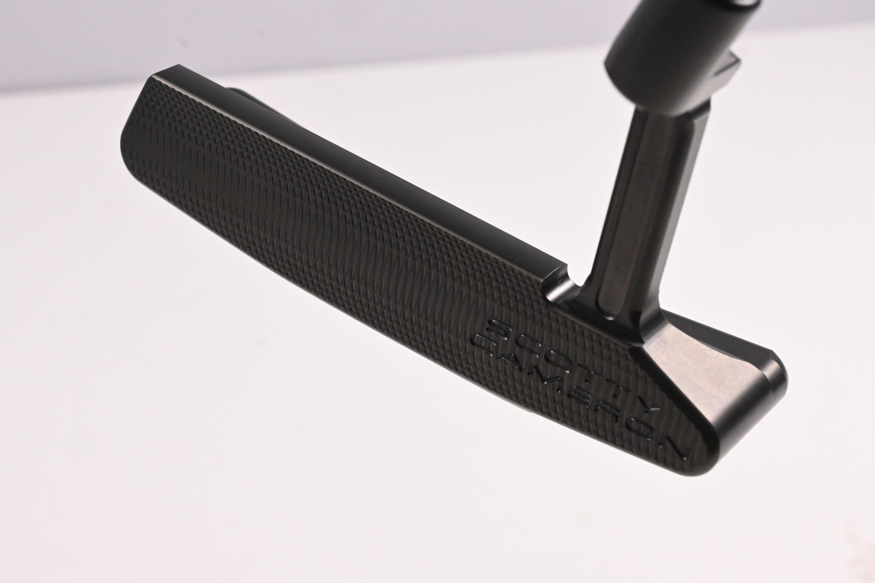 Scotty Cameron B3 Triple Black Design LTD Newport 2 Putter / 35 Inch