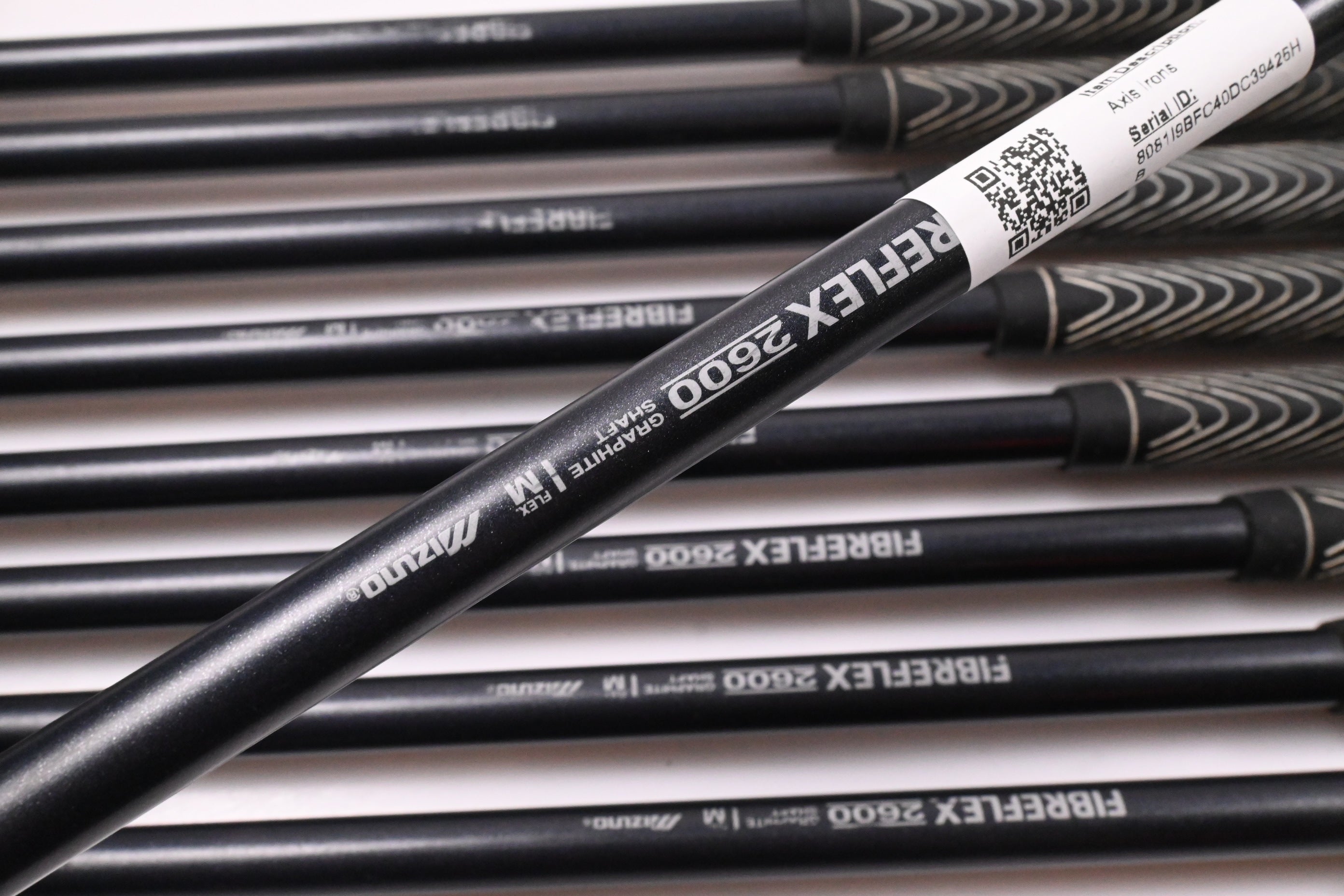 Mizuno Axis Irons / 3-PW+SW / Senior Flex Mizuno Fiberflex 2600 Shafts
