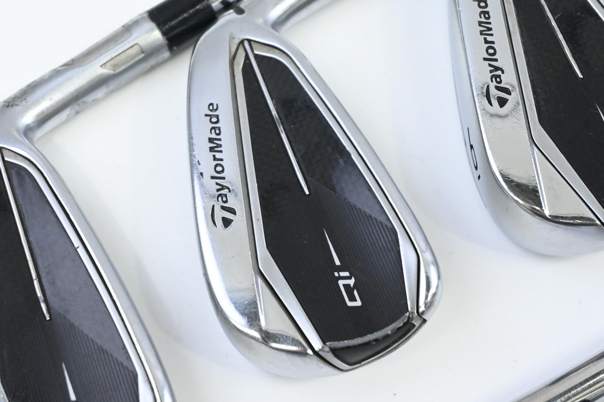 Taylormade Qi Irons / 4-PW+AW+SW / Regular Flex KBS MAX MT 85 Shafts