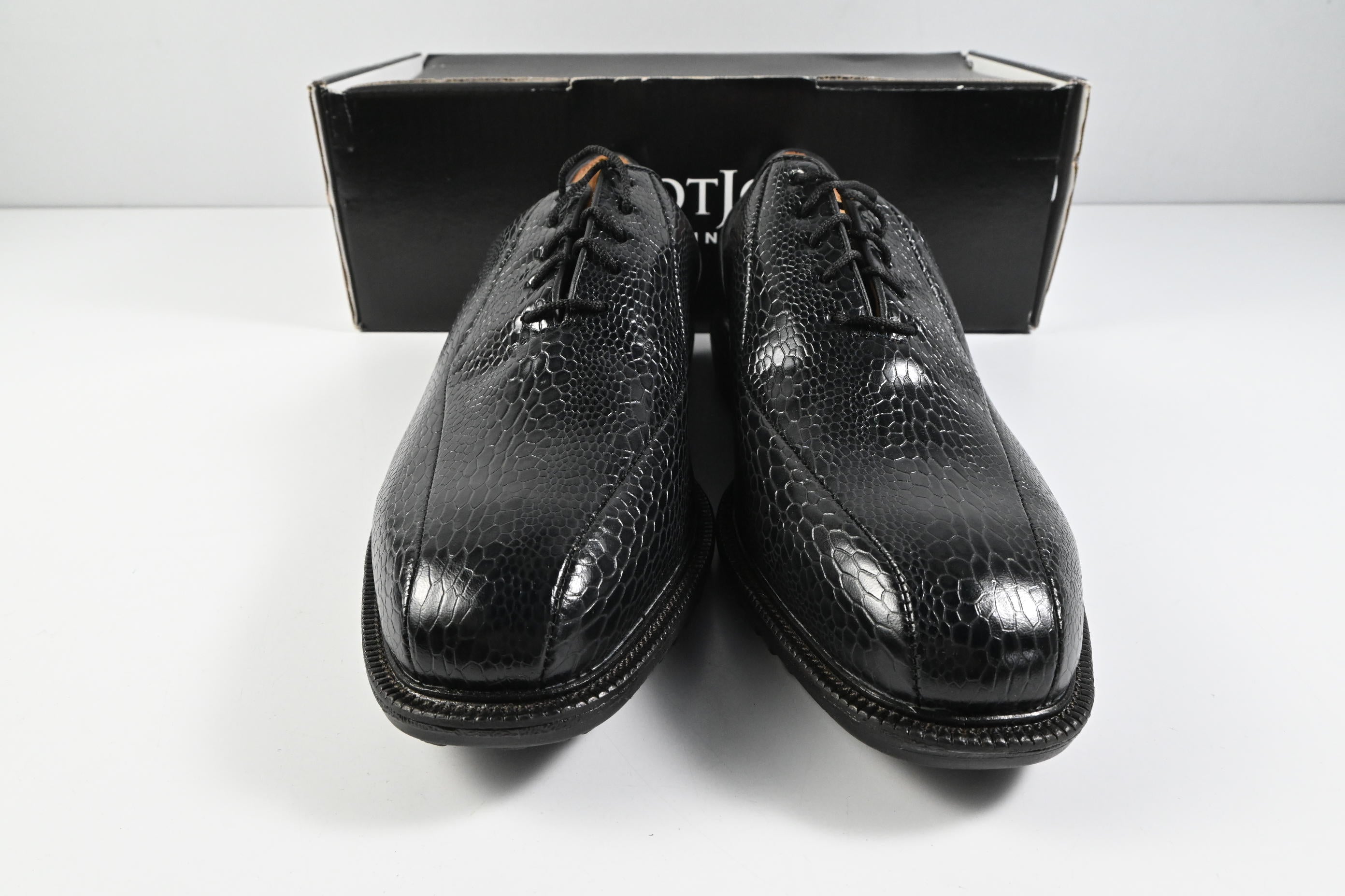 FootJoy Professional Bicycle Golf Shoes / Size UK 10 / Black