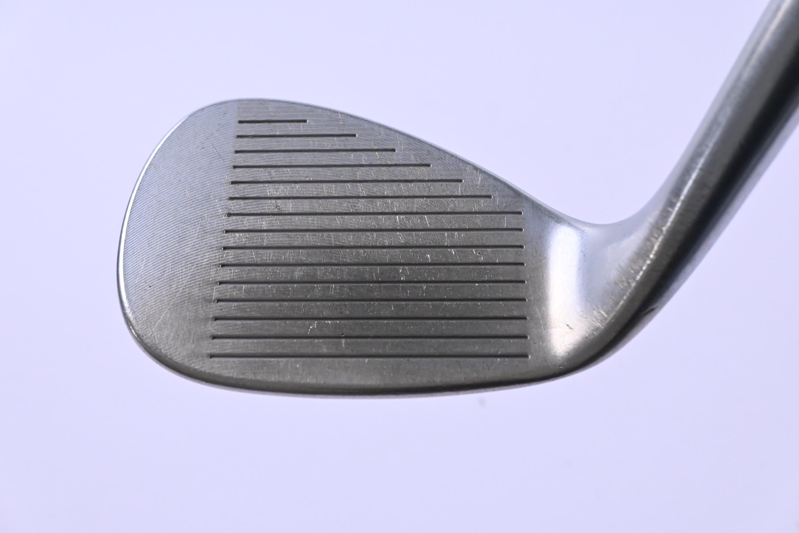 Cleveland 588 RTX Sand Wedge / 56 Degree / Wedge Flex True Temper Dynamic Gold