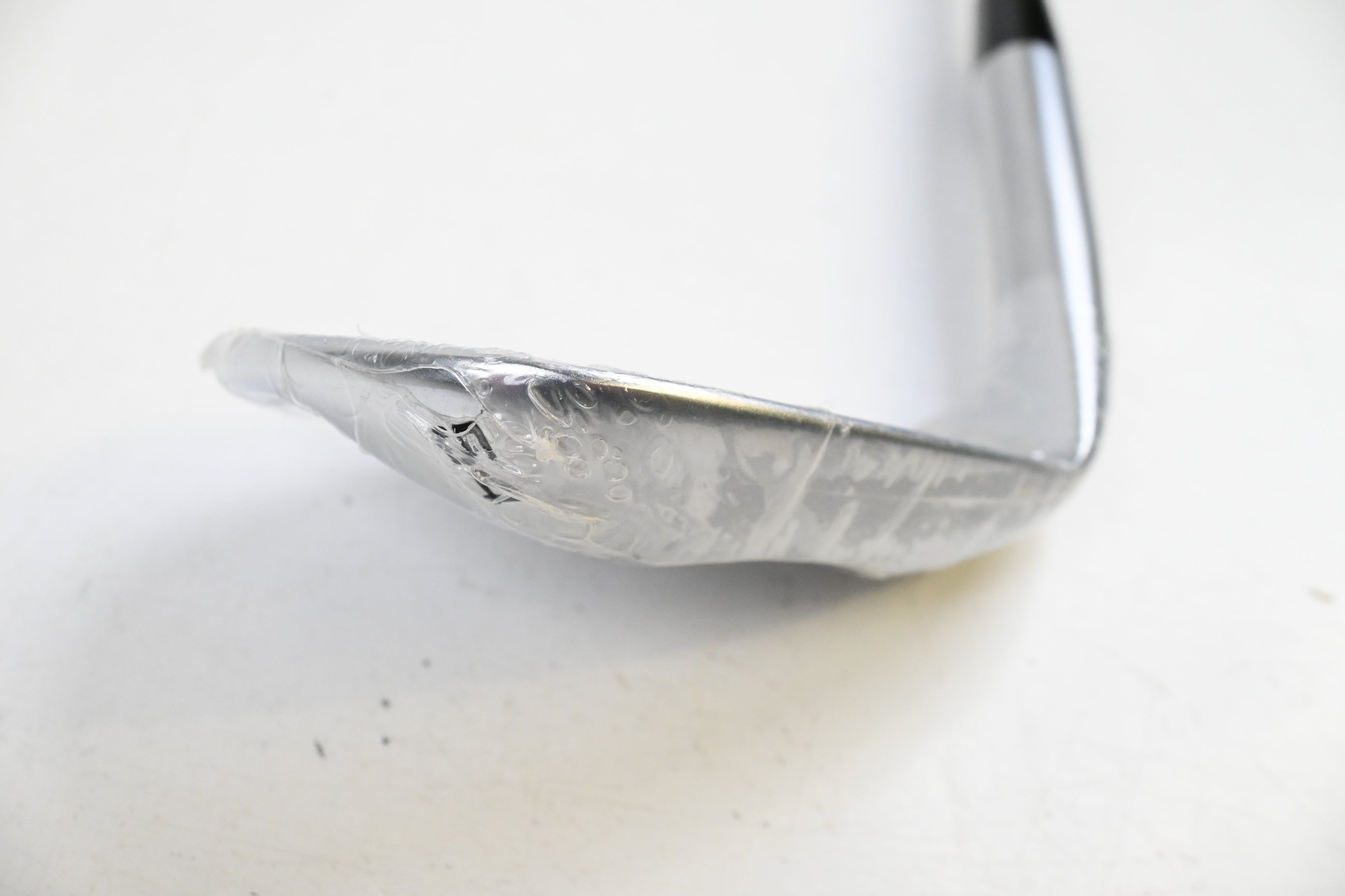 Cobra Snakebite 2023 Sand Wedge / 54 Degree / Stiff Flex KBS Hi-Rev 2.0 125