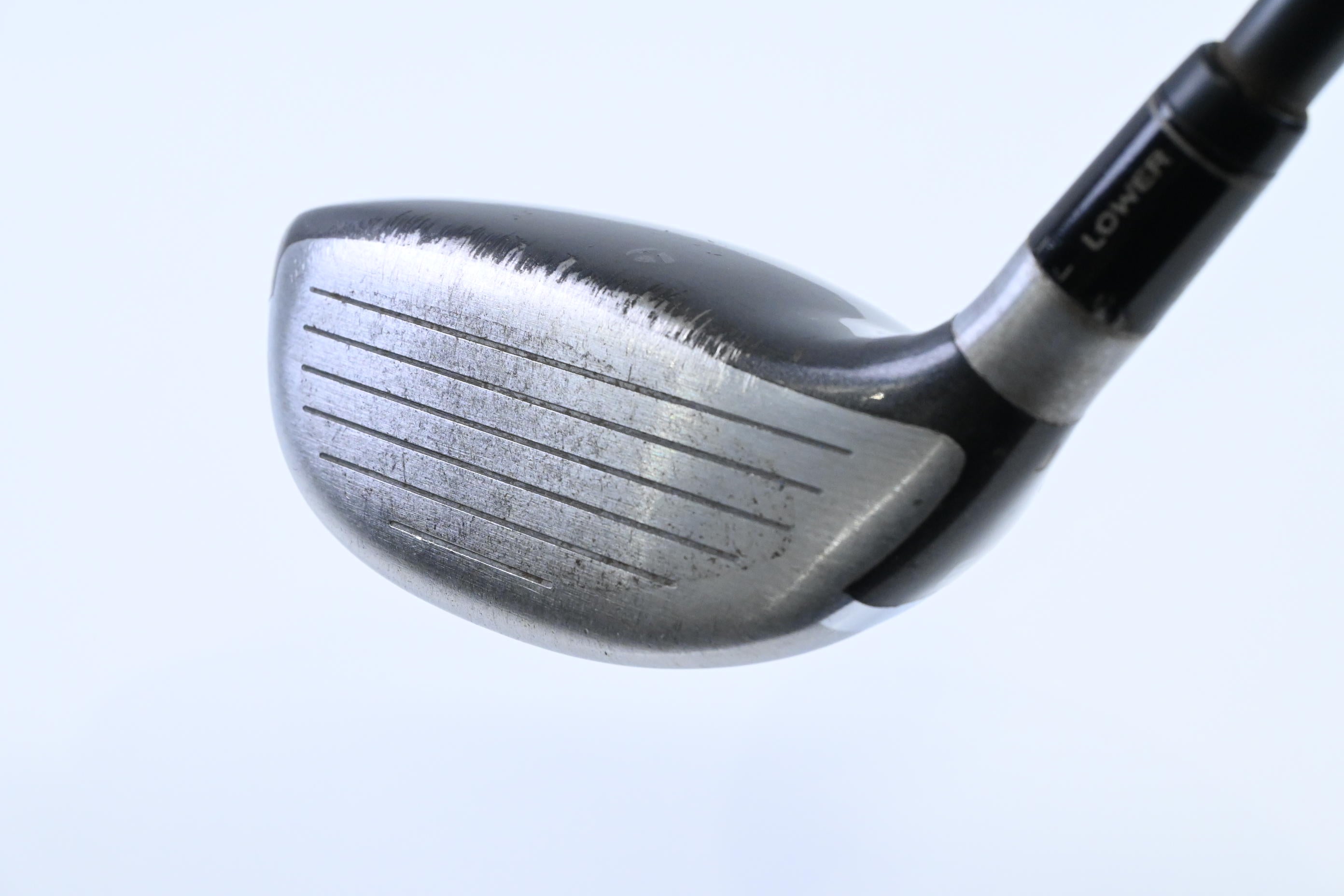 Taylormade SLDR #3 Wood / 15 Degree / Regular Flex Fujikura Speeder 77 Shaft