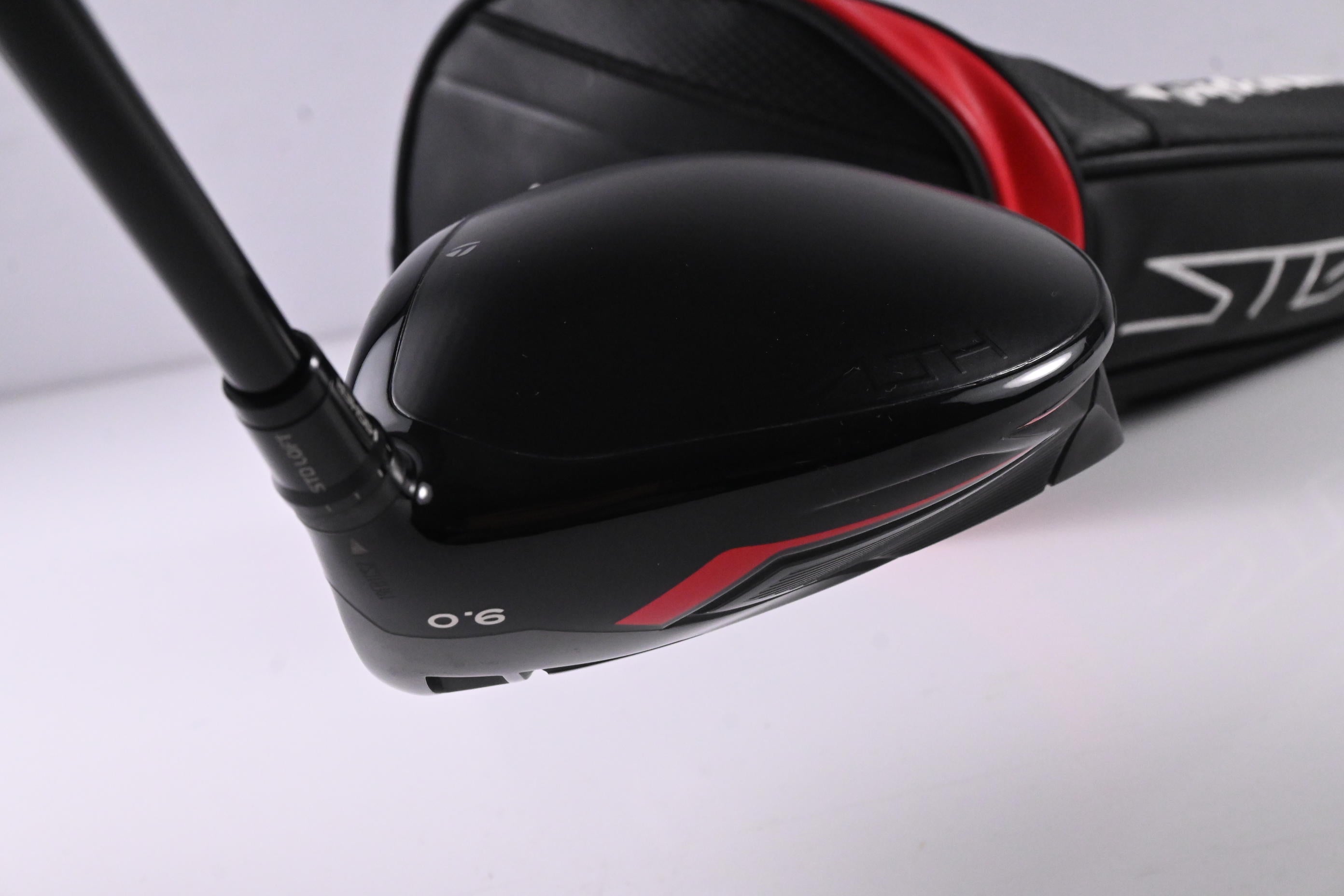 Taylormade Stealth Driver / 9 Degree / Stiff Flex Fujikura Ventus Red 5 Shaft