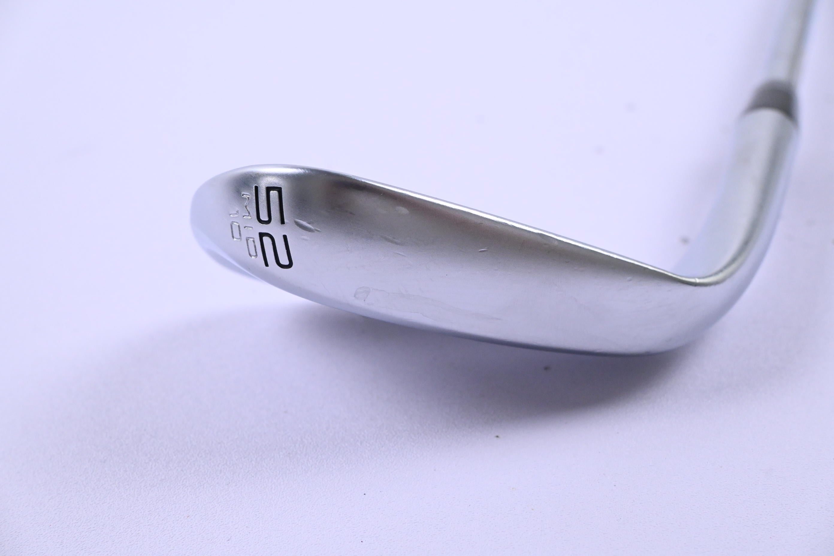 Cleveland RTZ Gap Wedge / 52 Degree / Wedge Flex Dynamic Gold Spinner Shaft