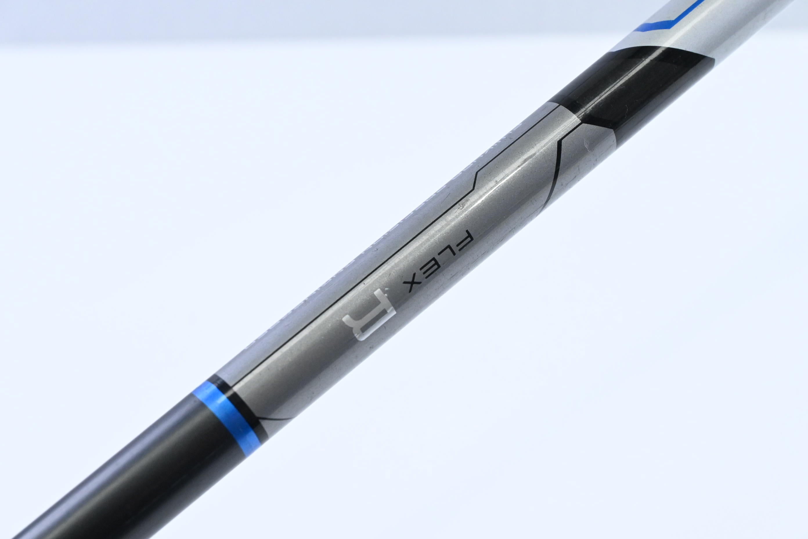 Taylormade SLDR #3 Wood / 15 Degree / Regular Flex Fujikura Speeder 77 Shaft