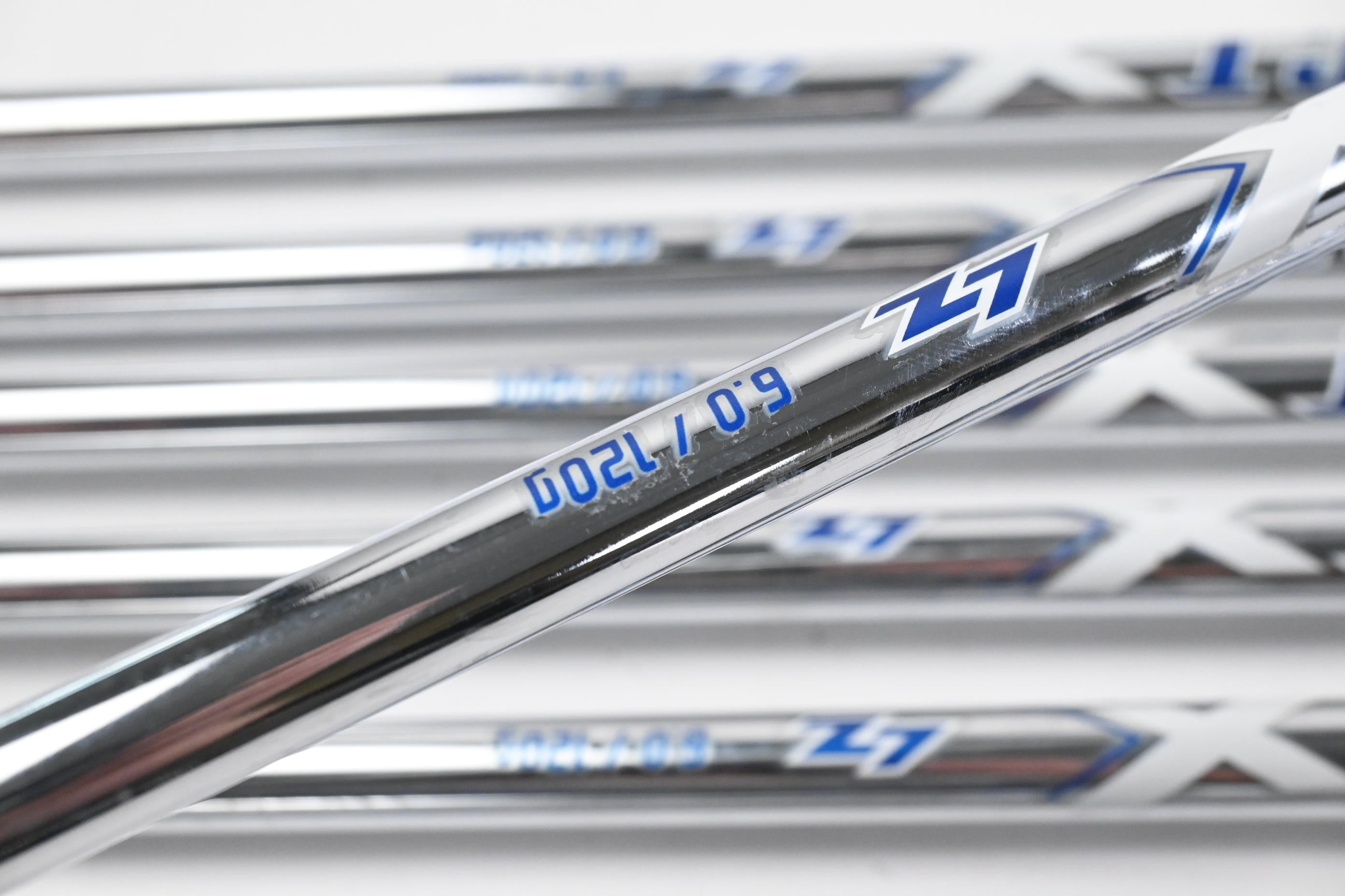 Titleist T100 2019 Irons / 4-PW / Stiff Flex Project X LZ 120 Shafts