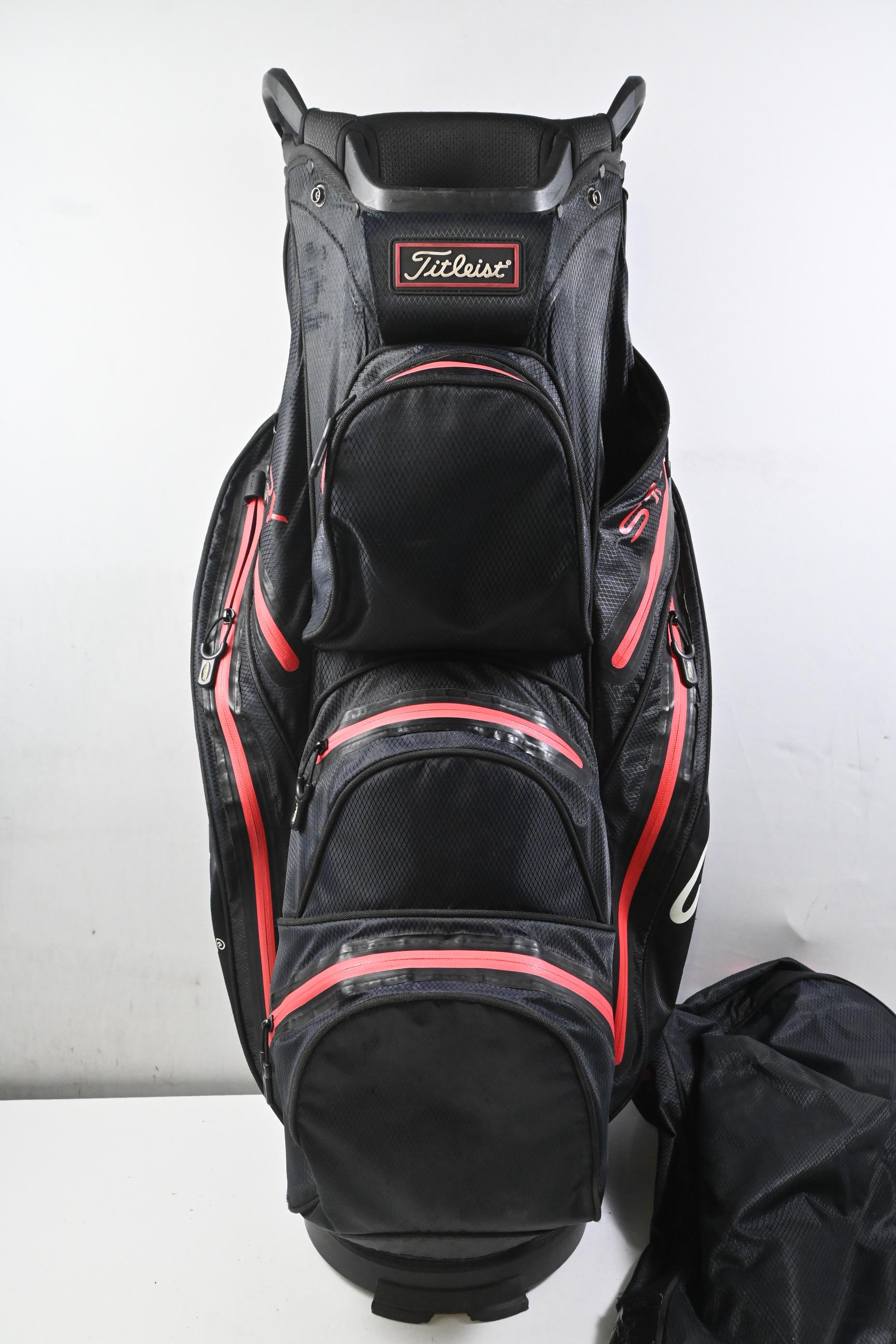Titleist StaDry Cart Bag / 14-Way Divider / Black & Red