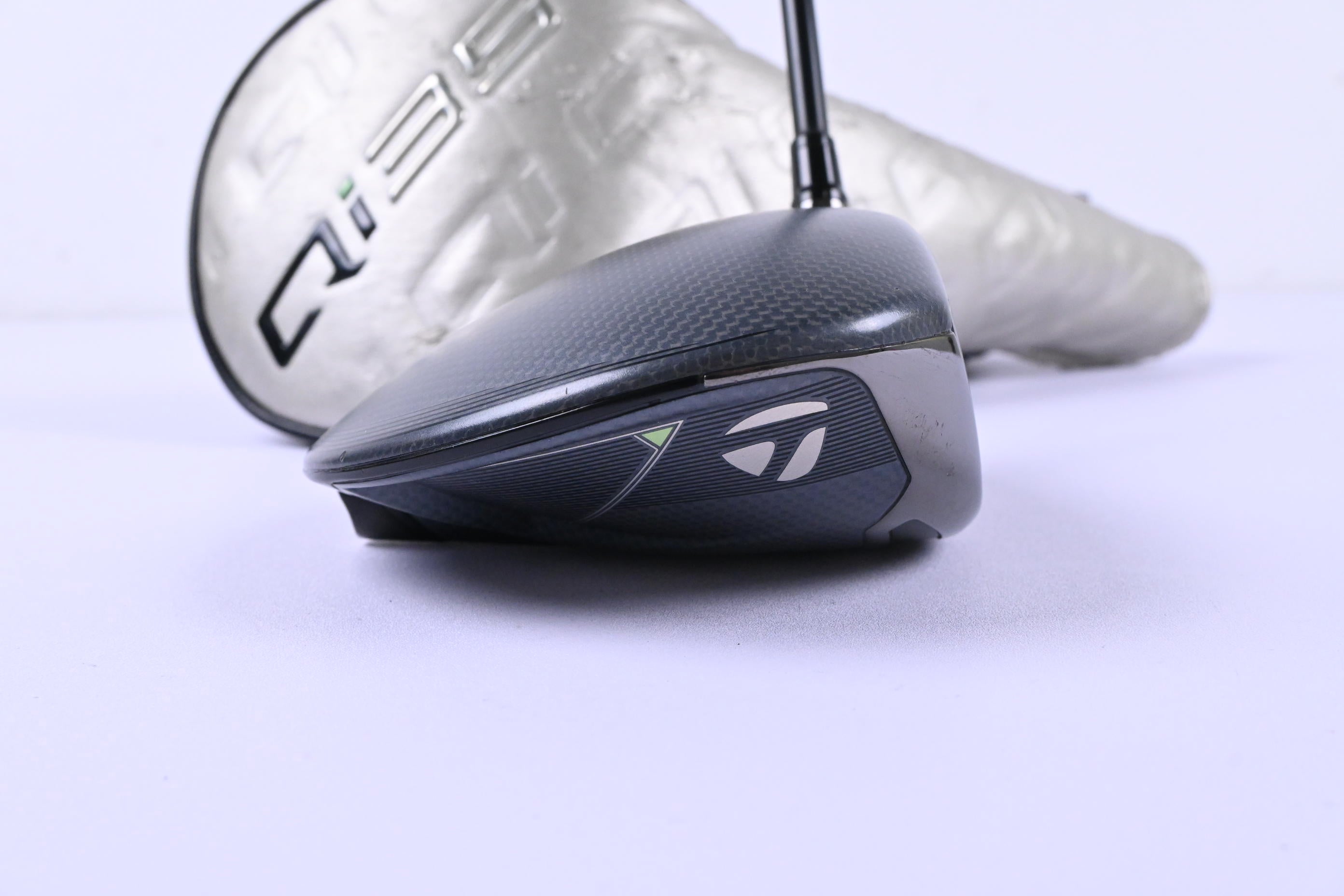 Taylormade Qi35 Driver / 9 Degree / Stiff Flex Fujikura Ventus Blue 5 Shaft