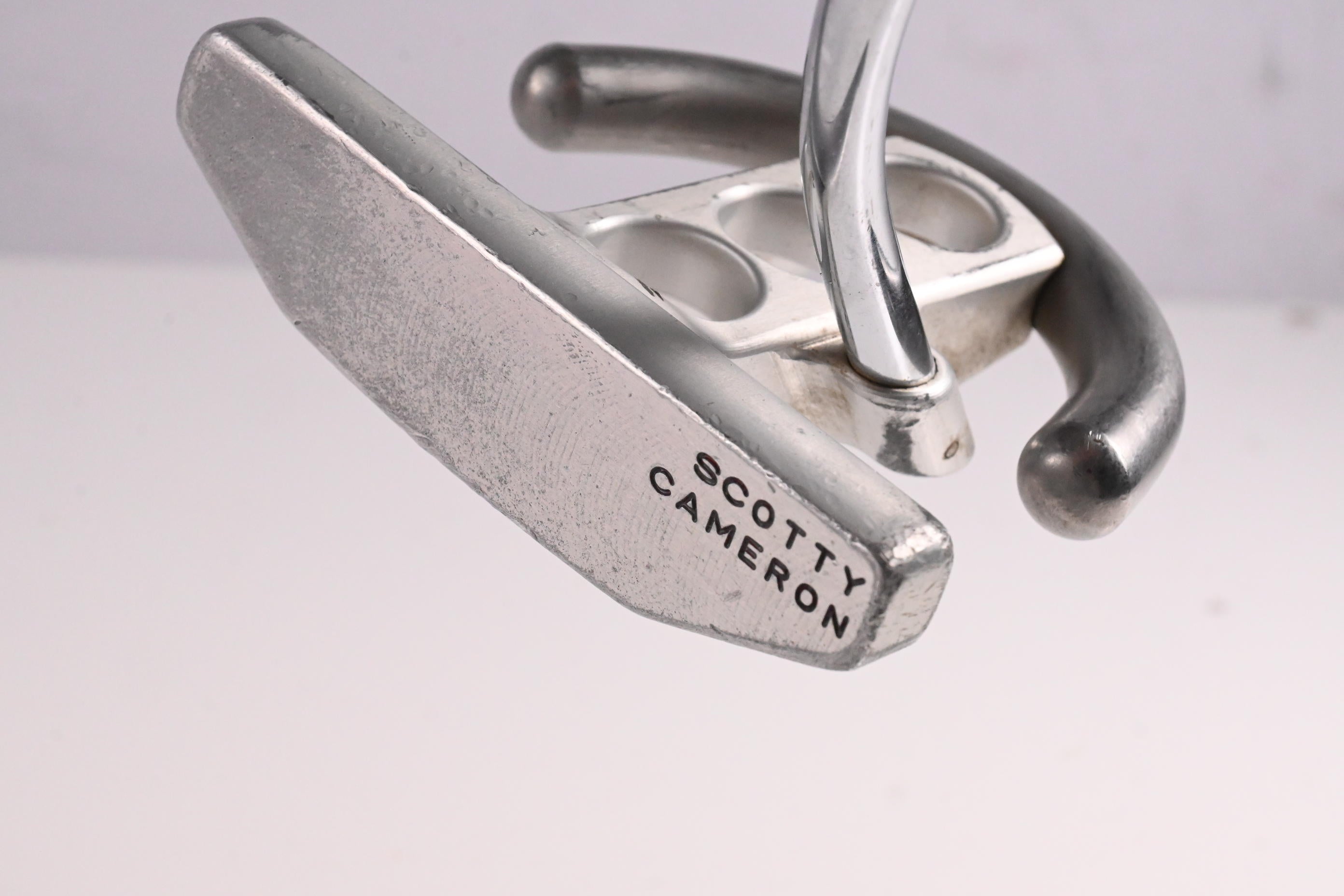 Scotty Cameron Futura Putter / 35 Inch