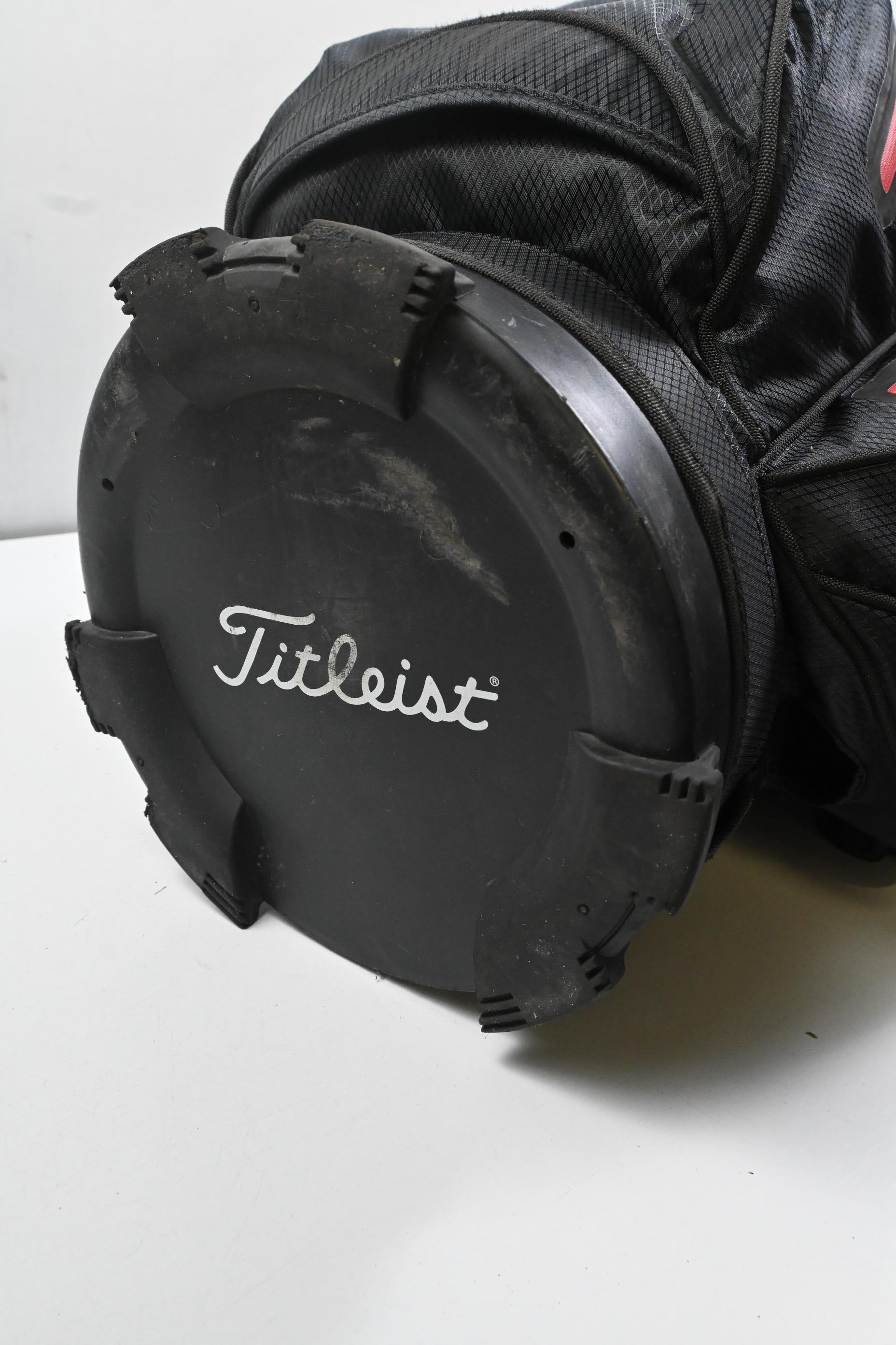 Titleist StaDry Cart Bag / 14-Way Divider / Black & Red
