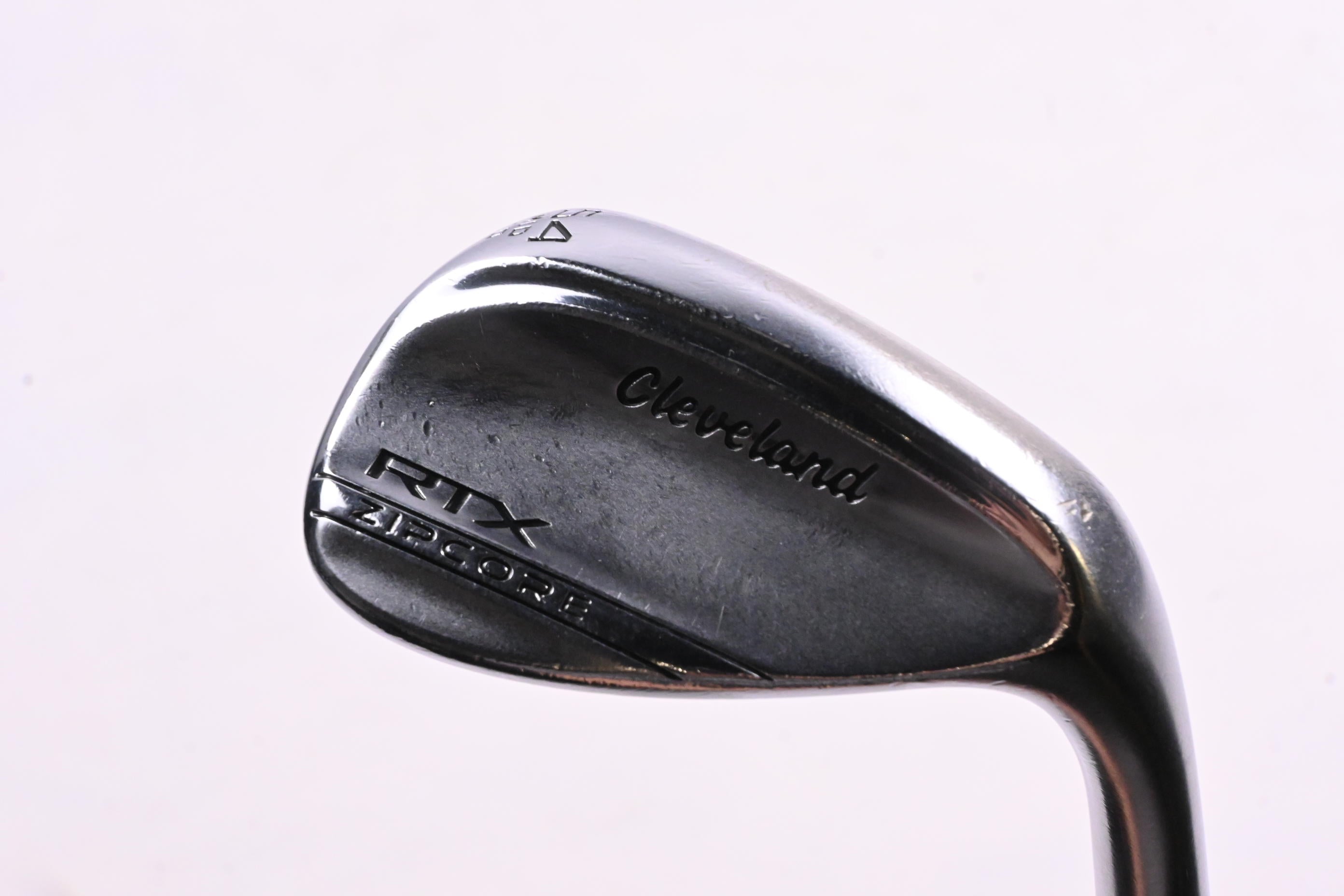 Cleveland RTX ZipCore Sand Wedge / 54 Degree / Wedge Flex Dynamic Gold Spinner