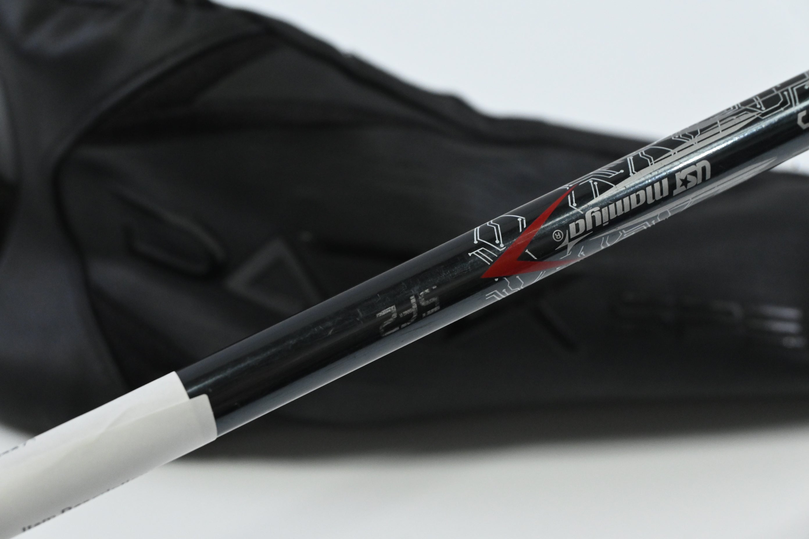 Cobra Darkspeed Max Driver / 9 Degree / Senior Flex UST Lin-Q M40X Red 5 Shaft