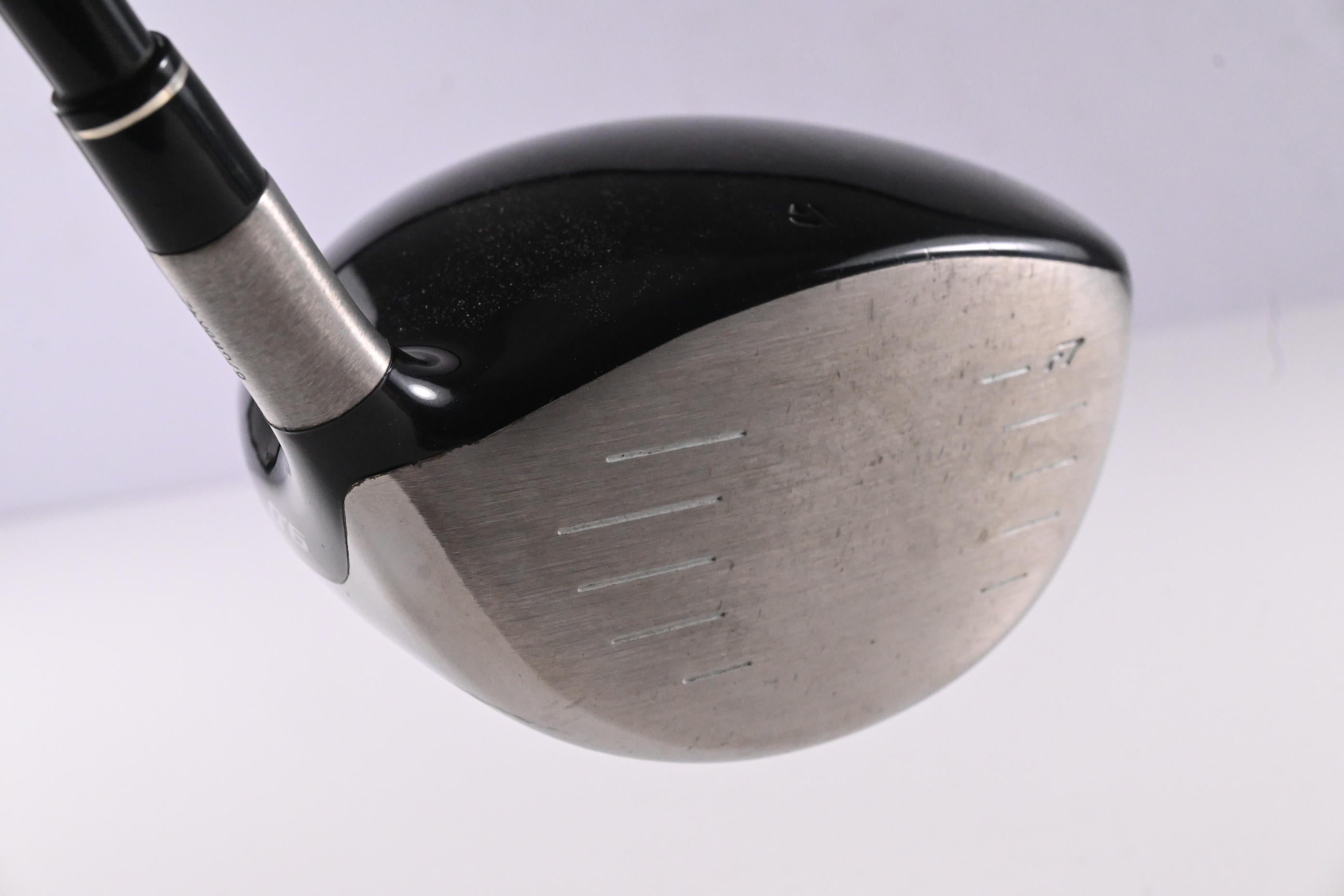 Left Hand Taylormade R7 Draw Driver / 9 Degree / Regular Flex Taylormade REAX 55