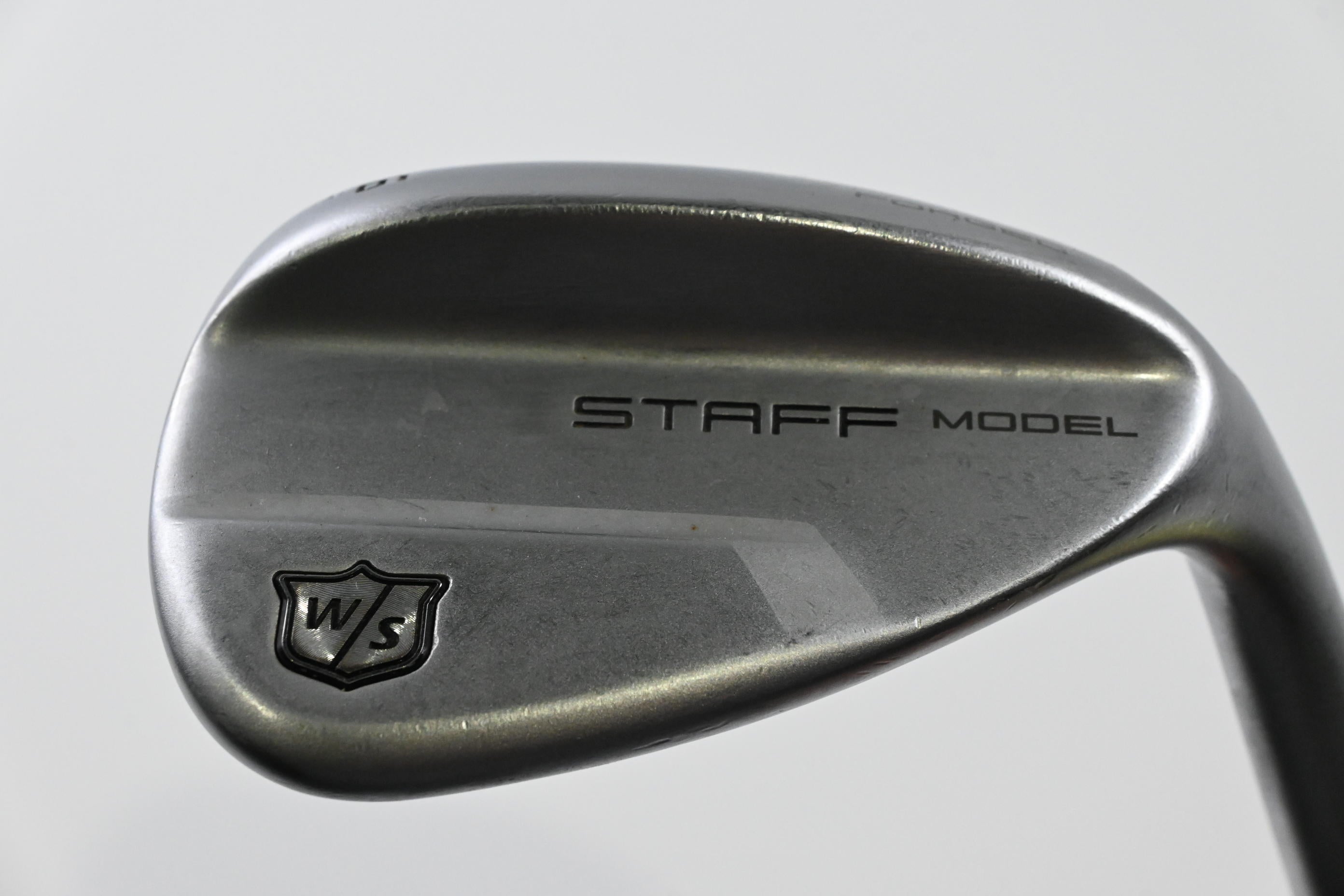 Wilson Staff Model Sand Wedge / 56 Degree / Wedge Flex Dynamic Gold AMT Shaft