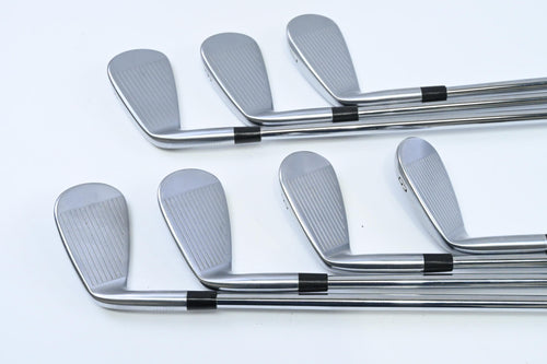 Mizuno JPX 921 Forged Irons / 5-PW+GW / Regular Flex Flex Dynamic Gold R300