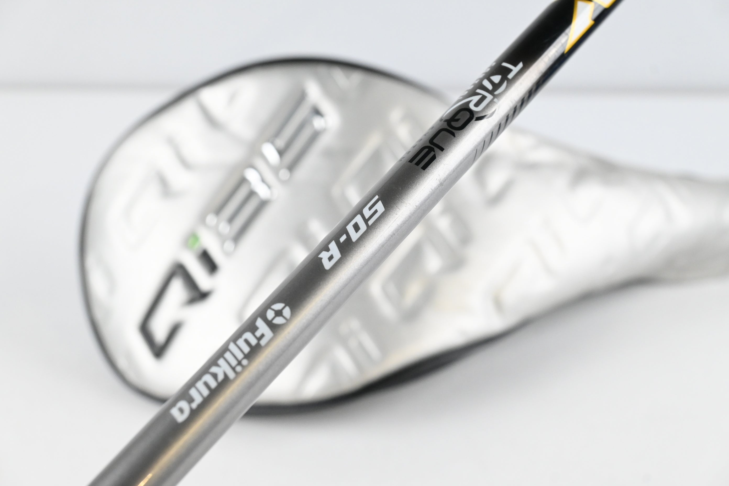 Taylormade Qi35 LS Driver / 10.5 Degree / Regular Flex Speeder NX TCS 50 Shaft