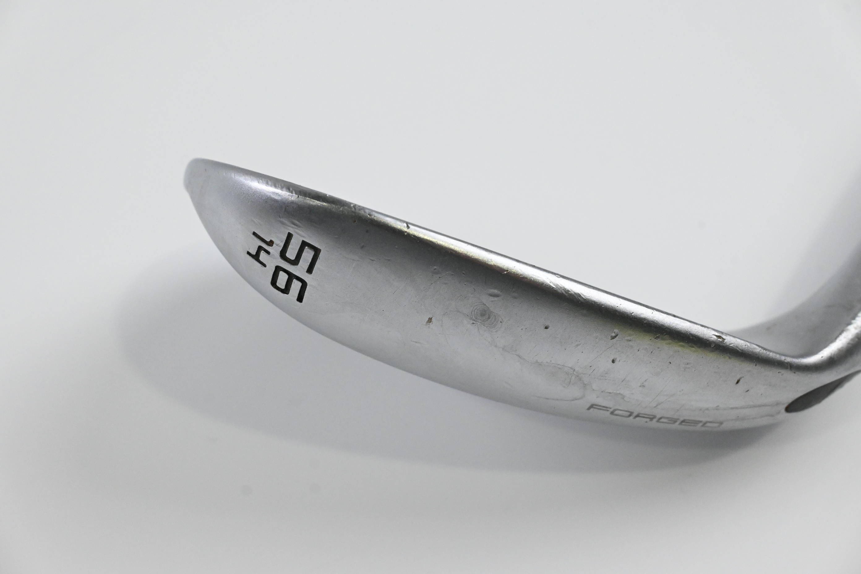 Wilson Staff Model Sand Wedge / 56 Degree / Wedge Flex Dynamic Gold AMT Shaft