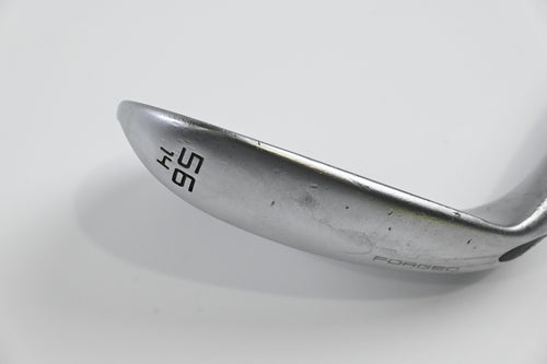 Wilson Staff Model Sand Wedge / 56 Degree / Wedge Flex Dynamic Gold AMT Shaft