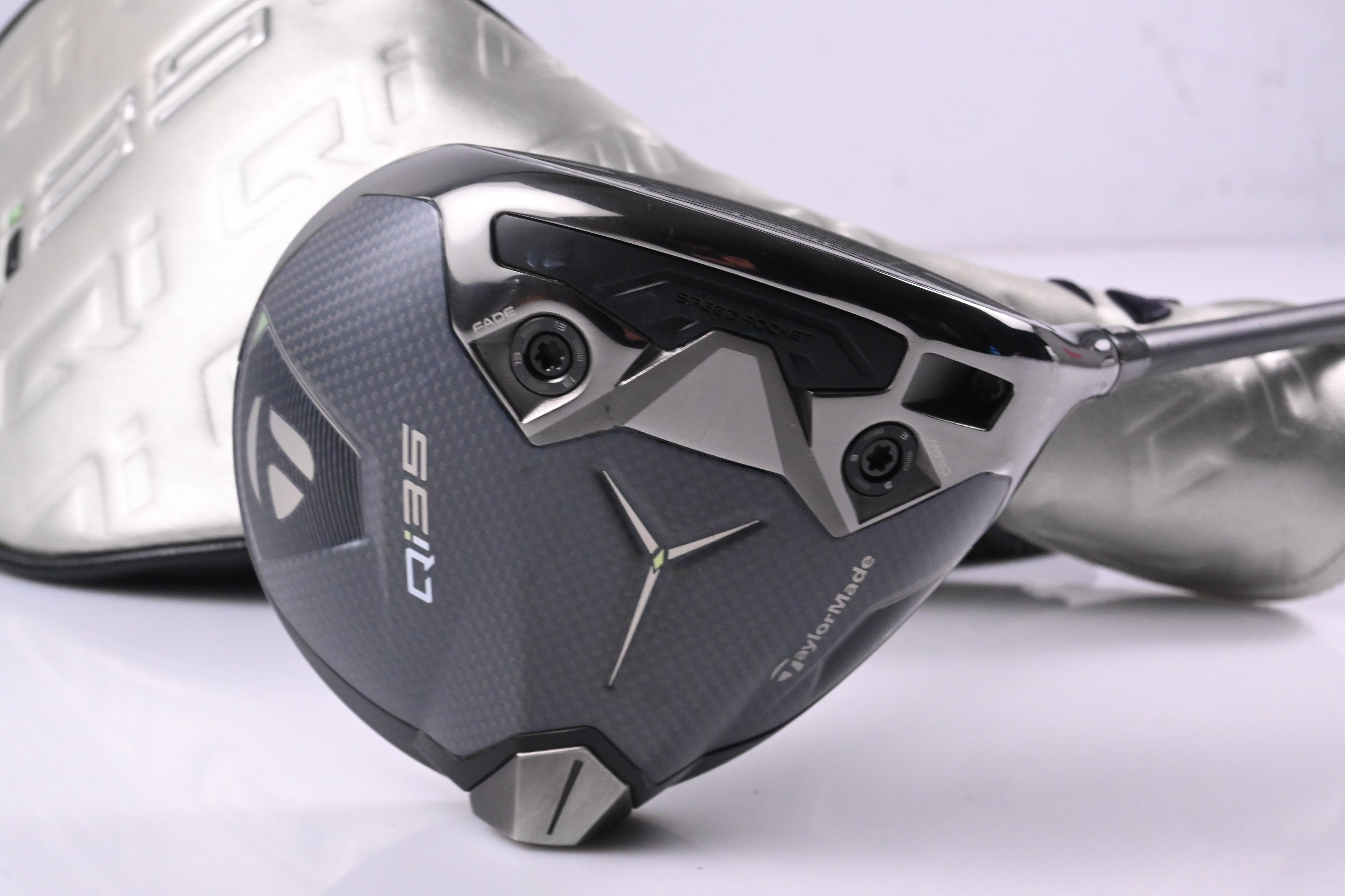 Taylormade Qi35 LS Driver / 9 Degree / X-Flex Tensei AV White 65 Shaft