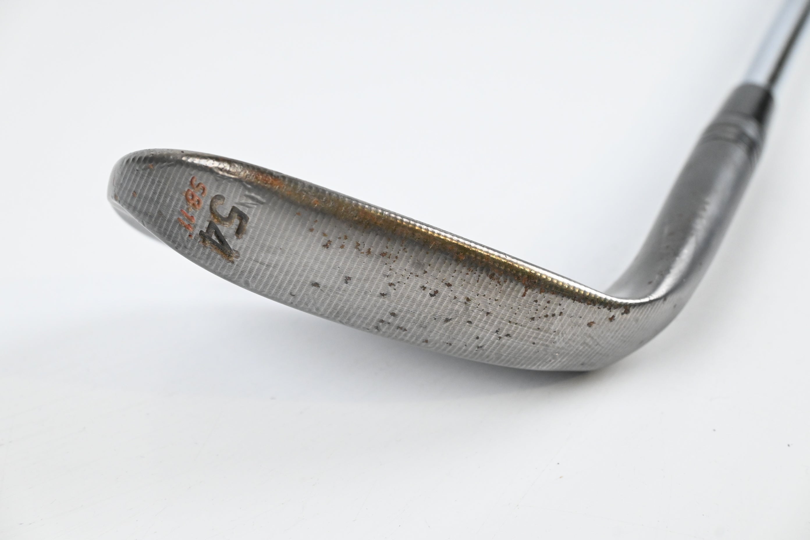Taylormade Milled Grind 2 Black Sand Wedge / 54 Degree / Stiff Flex Dynamic Gold