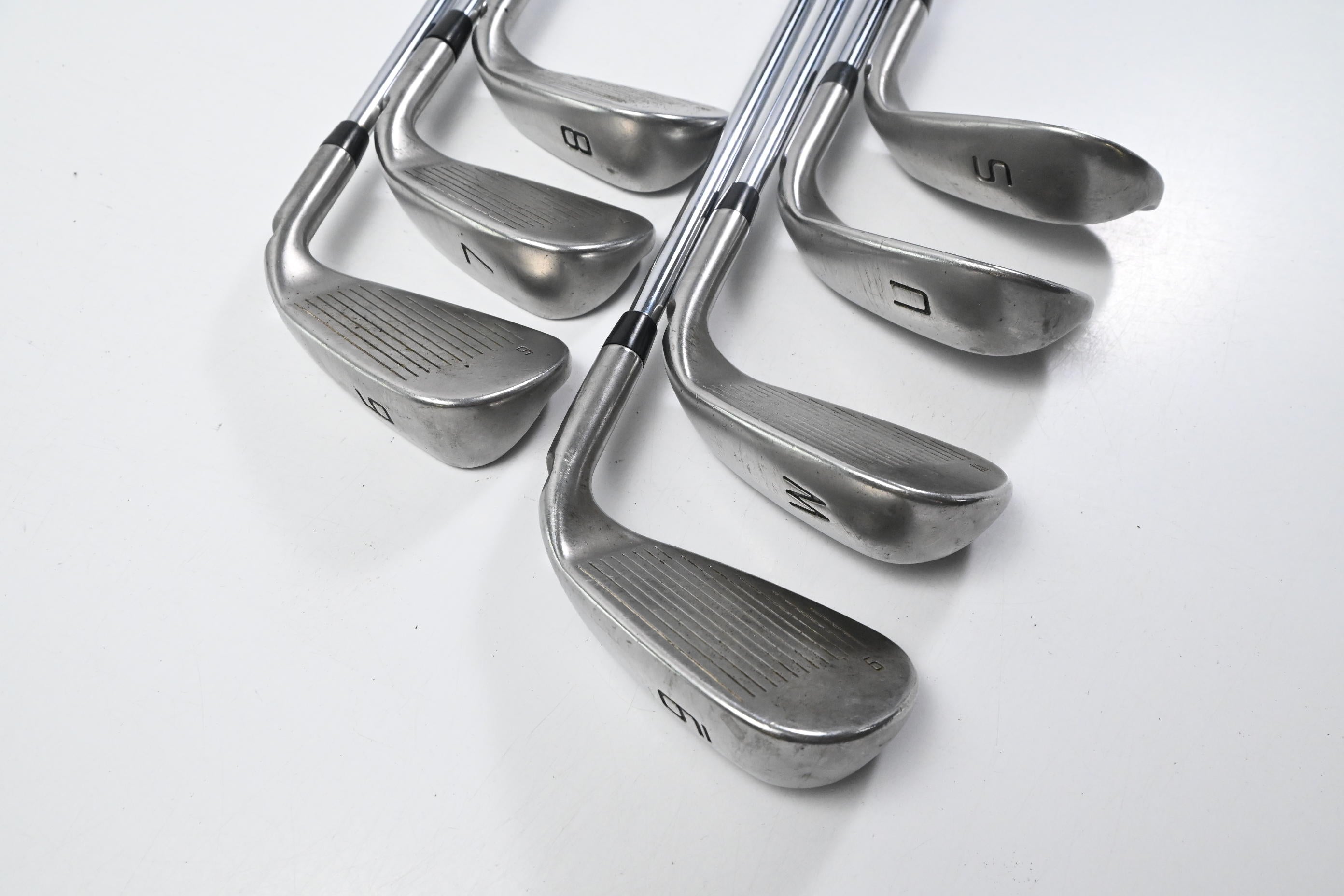 Left Hand Ping GMax Irons / 5-PW+GW+SW / Black Dot / Regular Flex Steel Shafts