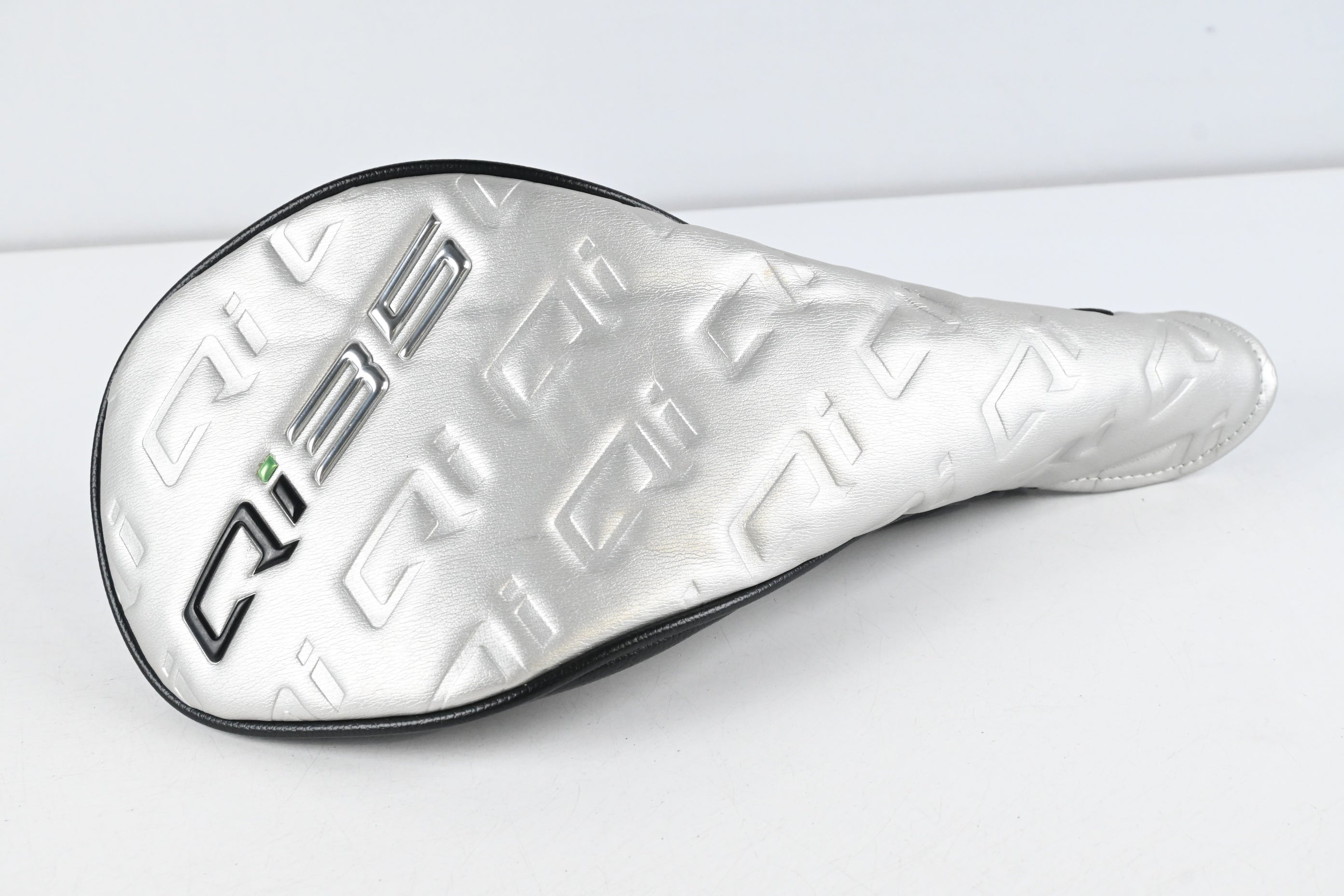 Taylormade Qi35 LS Driver / 10.5 Degree / Regular Flex Speeder NX TCS 50 Shaft