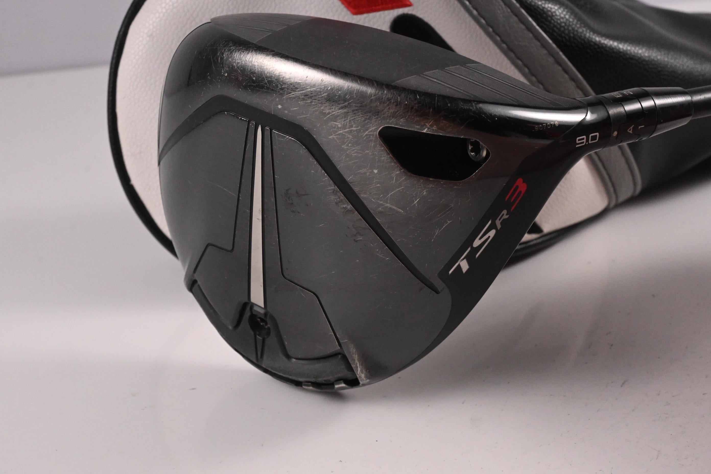 Titleist TSR3 Driver / 9 Degree / Regular Flex HZRDUS CB Red 50 Shaft