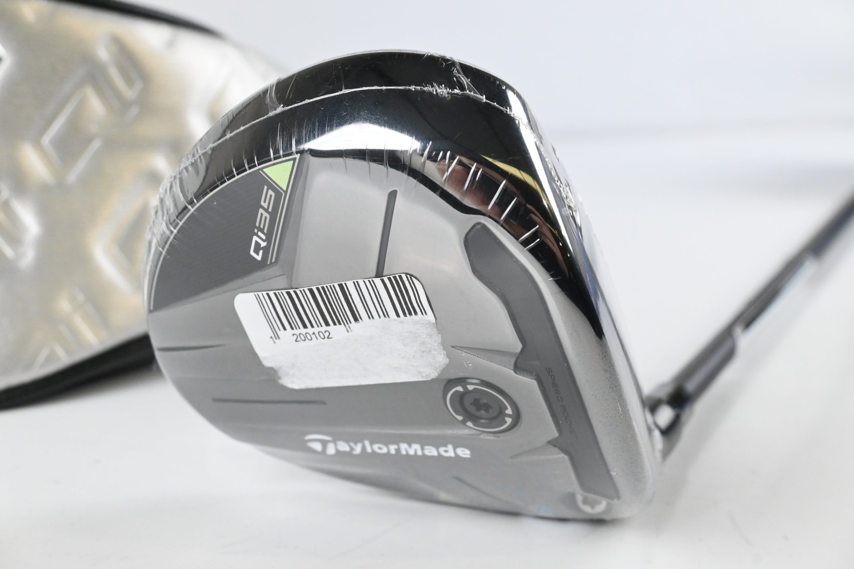 Taylormade Qi35 #3HL Wood / 16.5 Degree / Regular Flex Fujikura Ventus Blue 5 Shaft