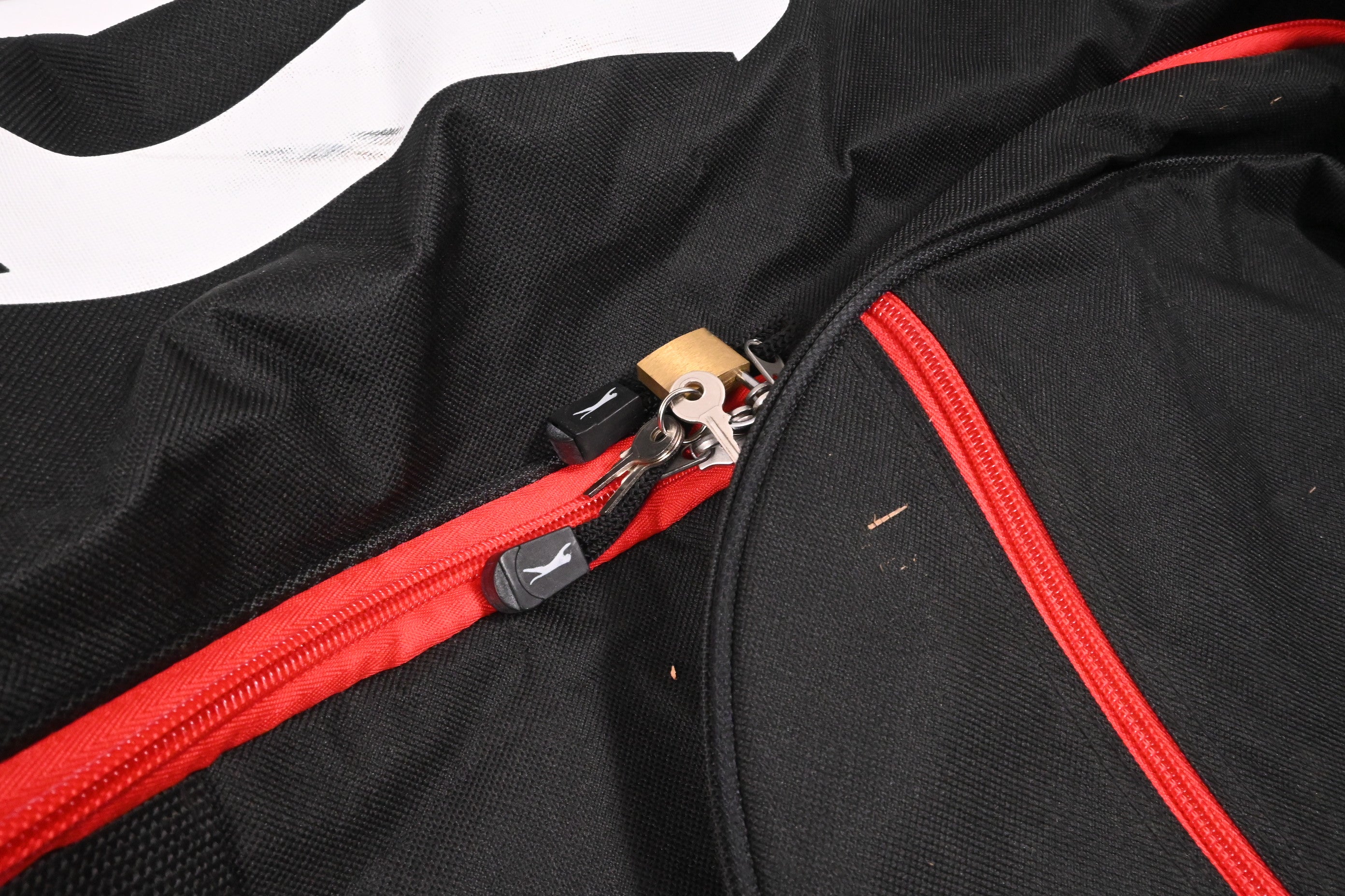 Slazenger Travel Bag / Black