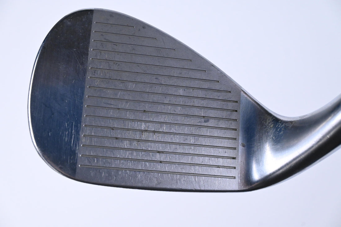 Taylormade Milled Grind Gap Wedge / 52 Degree / Wedge Flex Dynamic Gold Shaft