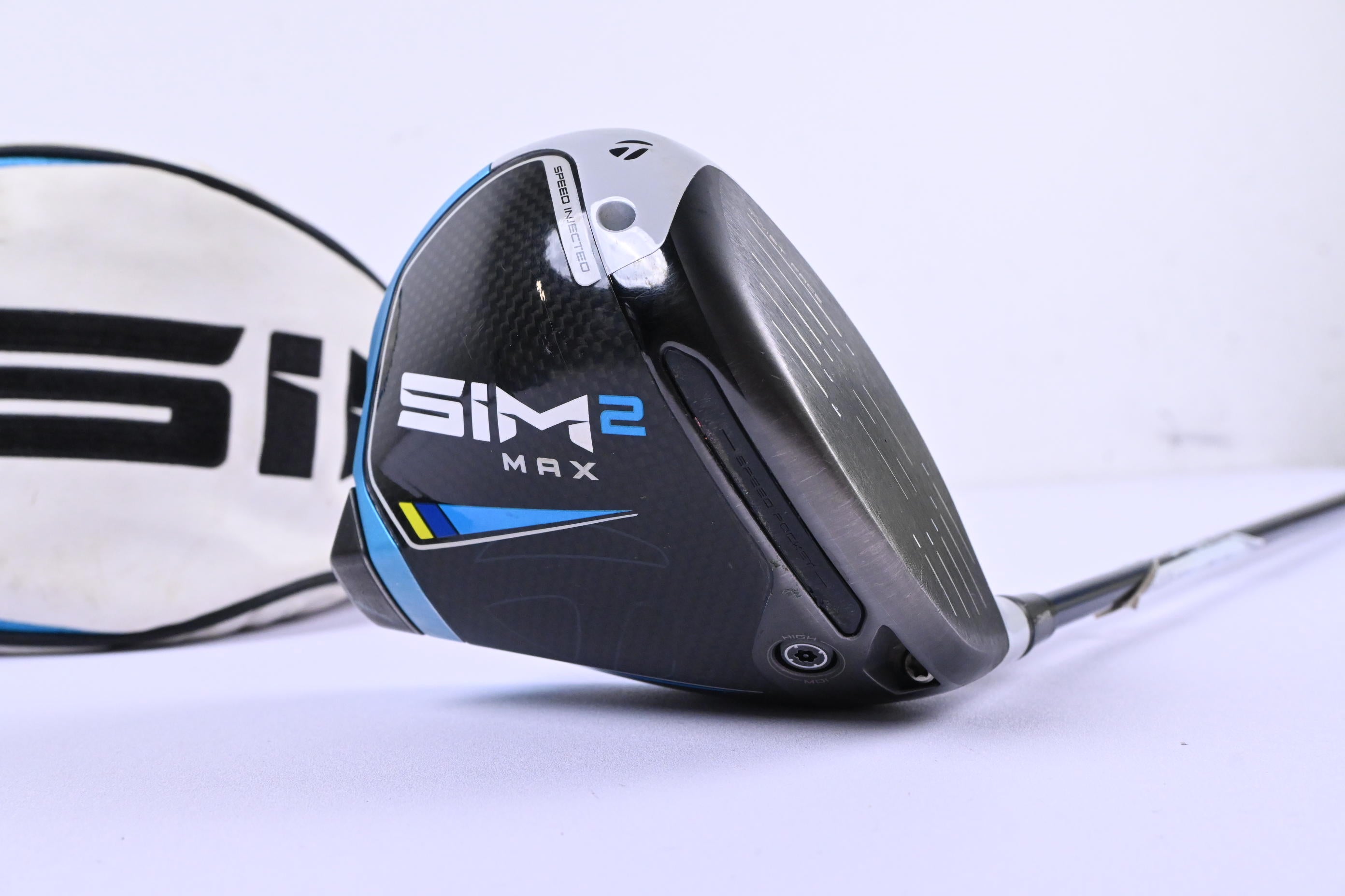 Taylormade SIM2 Max Driver / 10.5 Degree / Stiff Flex Fujikura Ventus Blue 5
