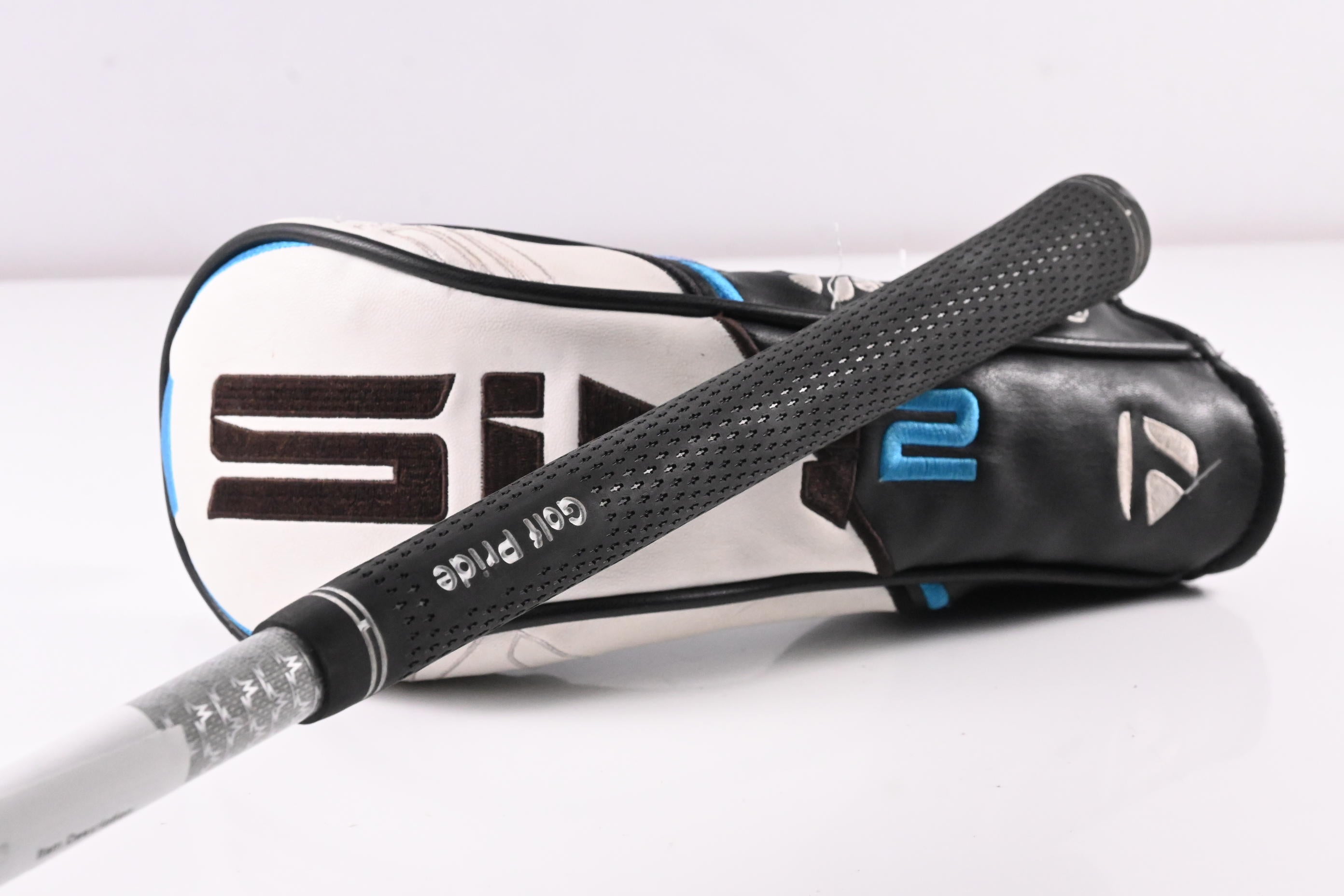 Taylormade SIM2 Ti #3 Wood / 15 Degree / Sriff Flex Tensei AV Raw Blue 65 Shaft