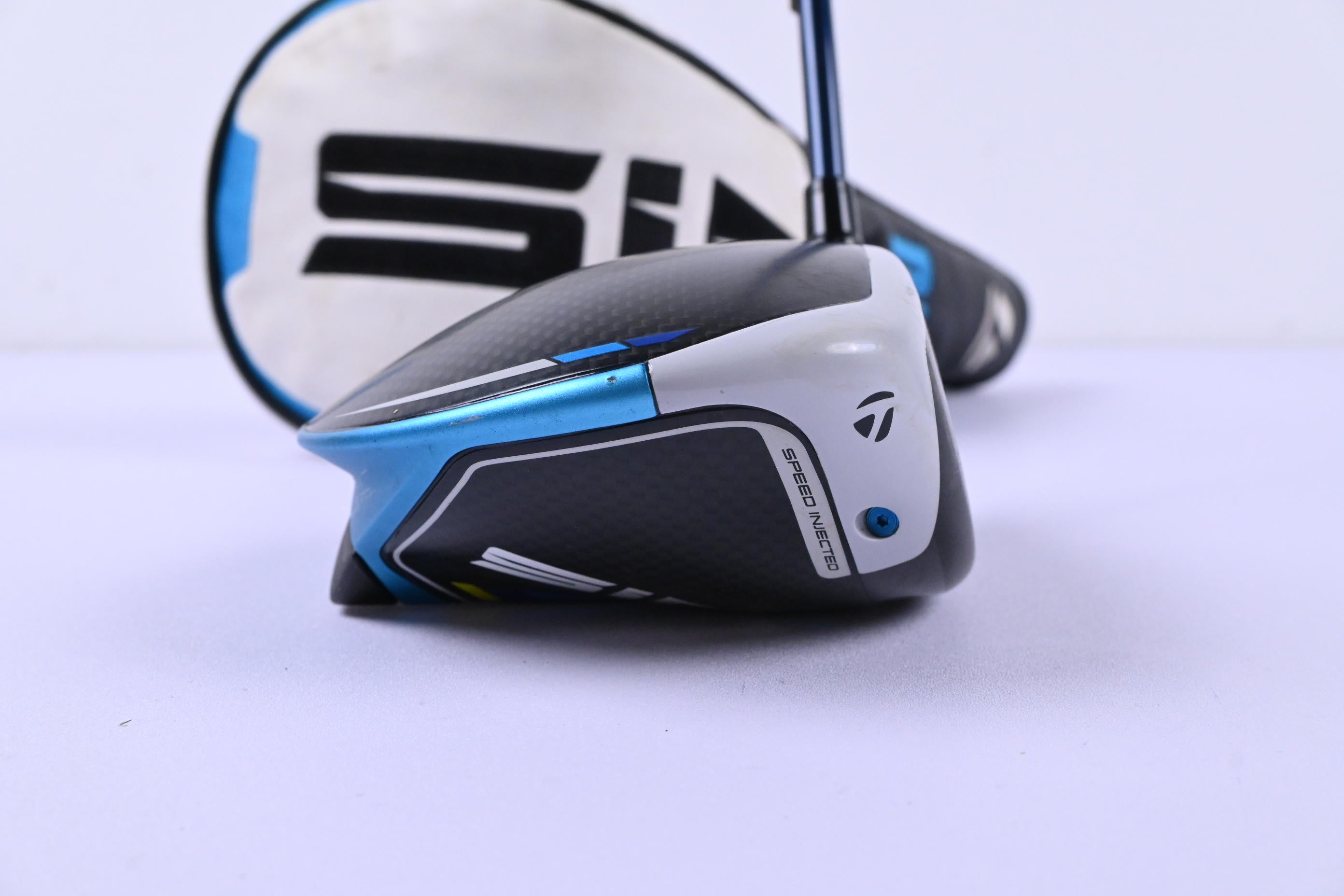 Taylormade SIM2 Max Driver / 10.5 Degree / Stiff Flex Fujikura Ventus Blue 5