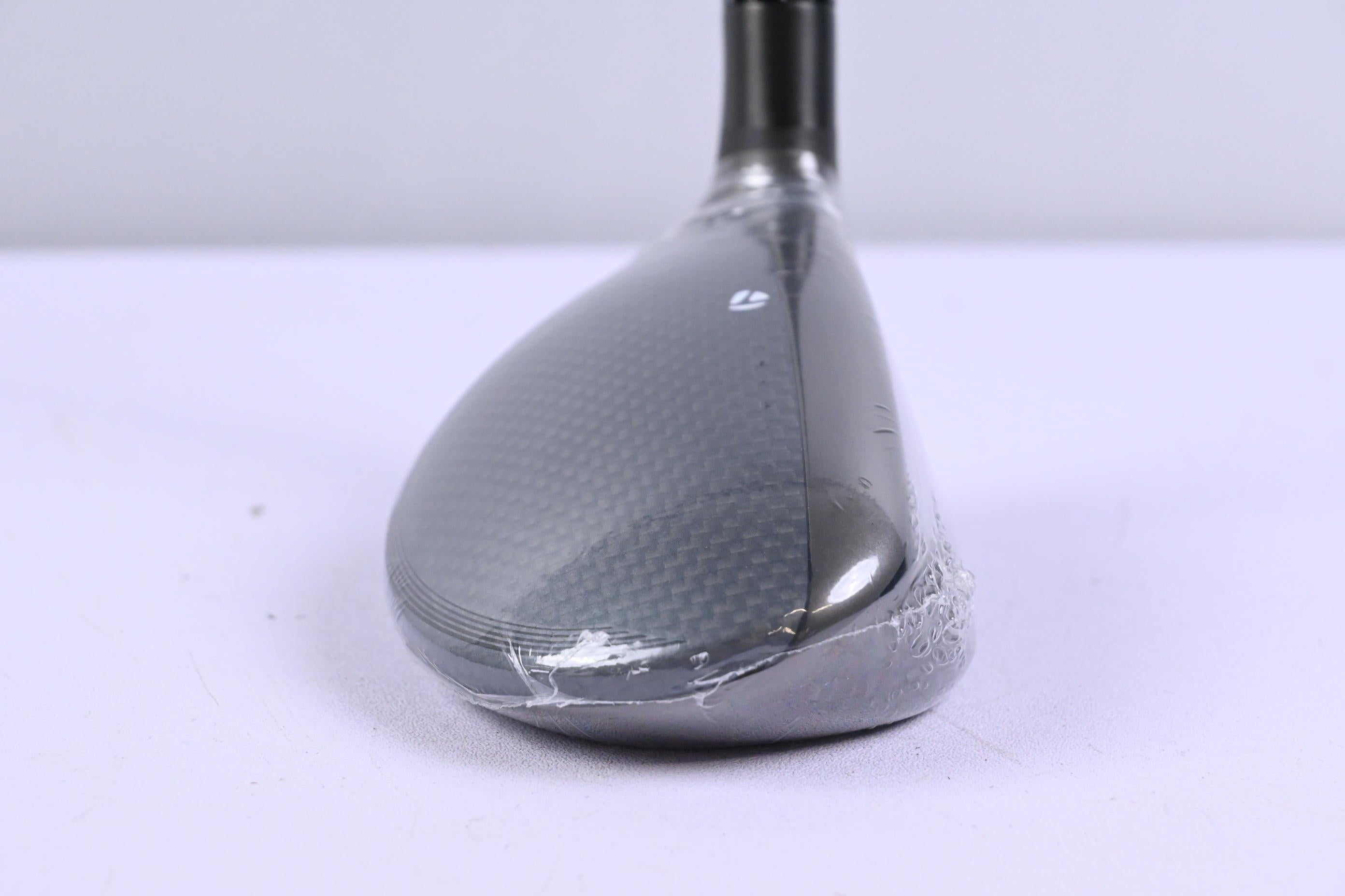 Taylormade Qi35 #4 Hybrid / 22 Degree / Stiff Flex Fujikura Ventus Blue 7 Shaft