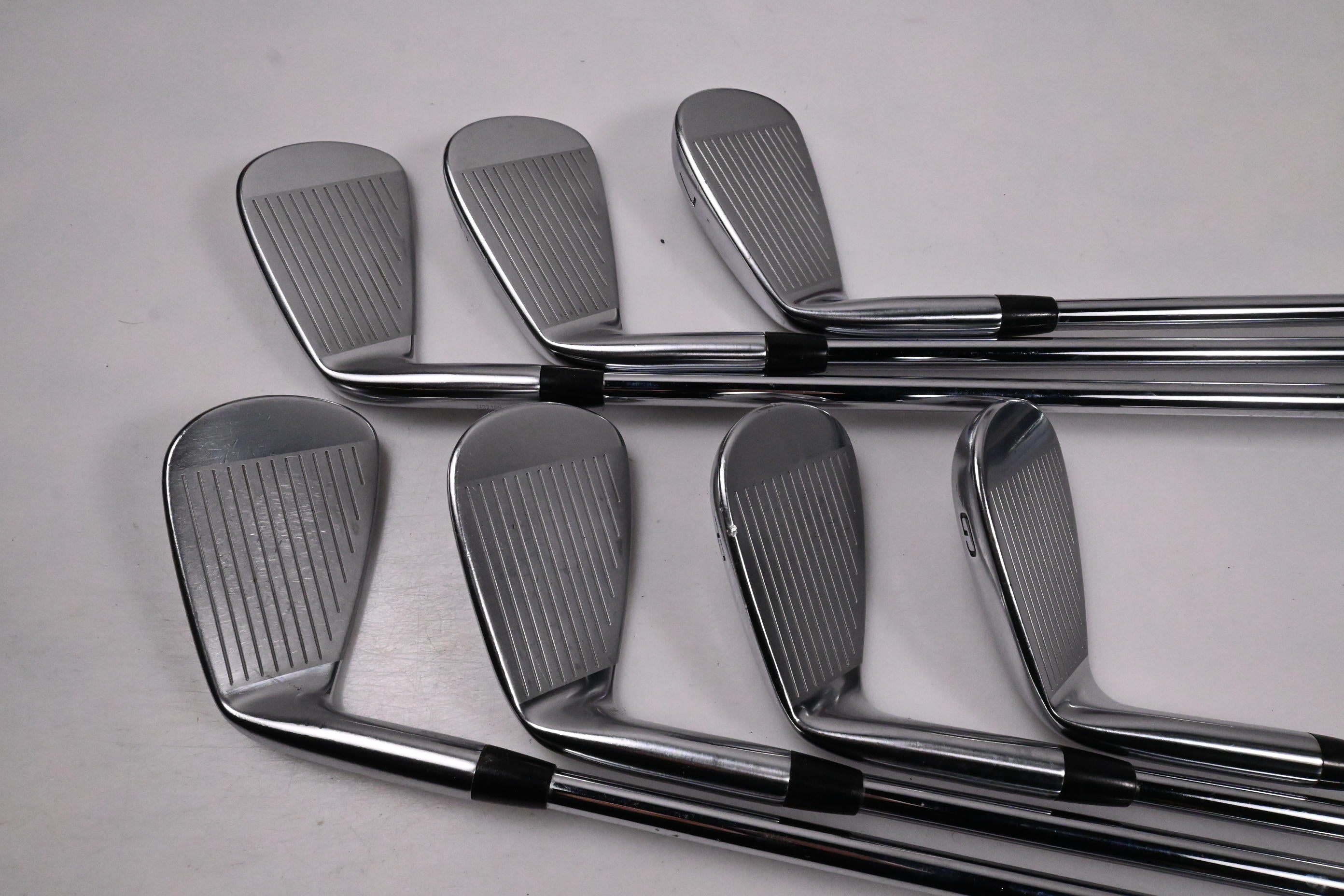 Mizuno Pro 223 Irons / 5-PW+GW / Stiff Flex Project X LZ 120 Shafts