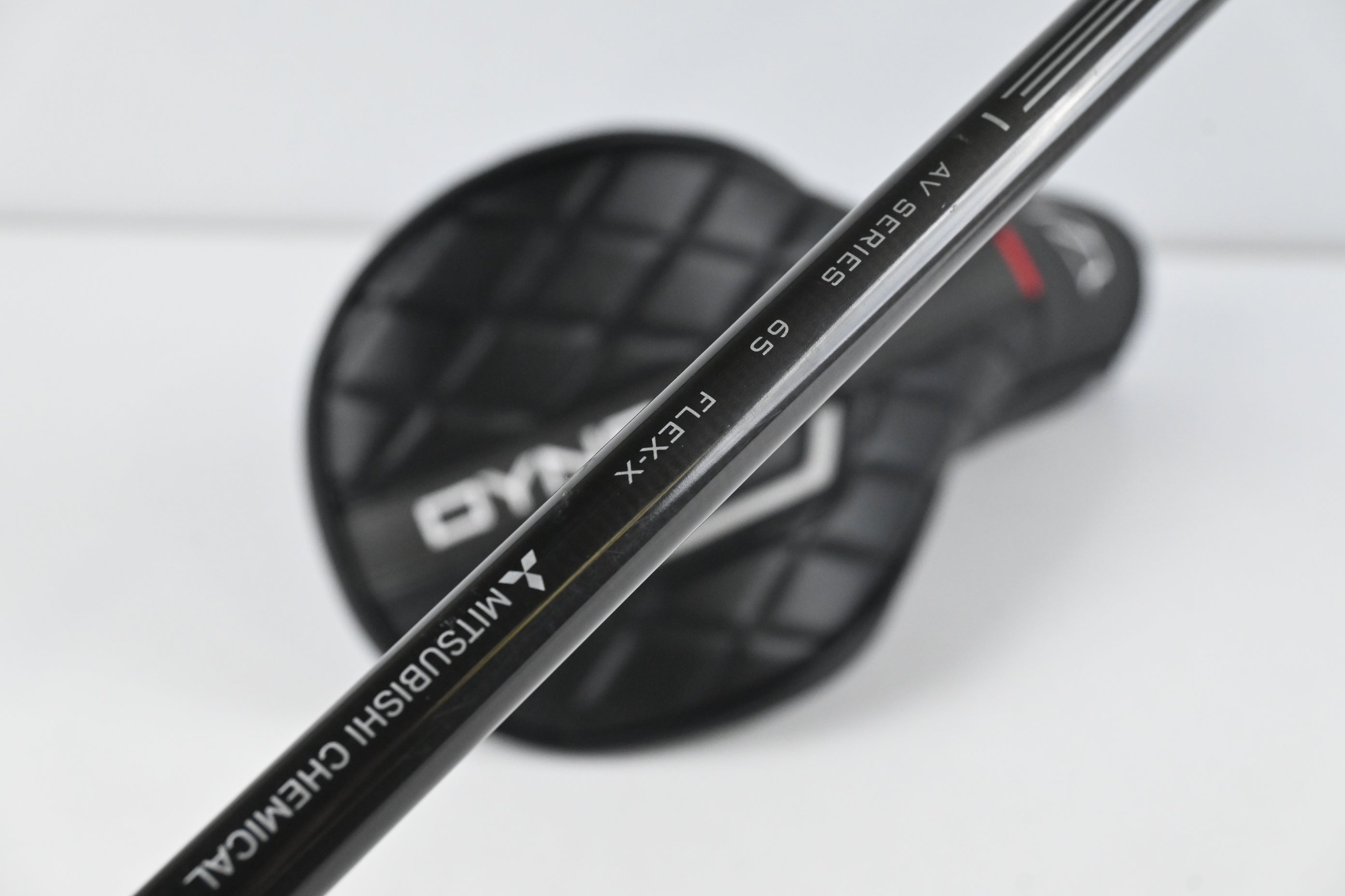 Wilson DYNAPWR 2025 LS Driver / 9 Degree / X-Flex Tensei AV White 65 Shaft
