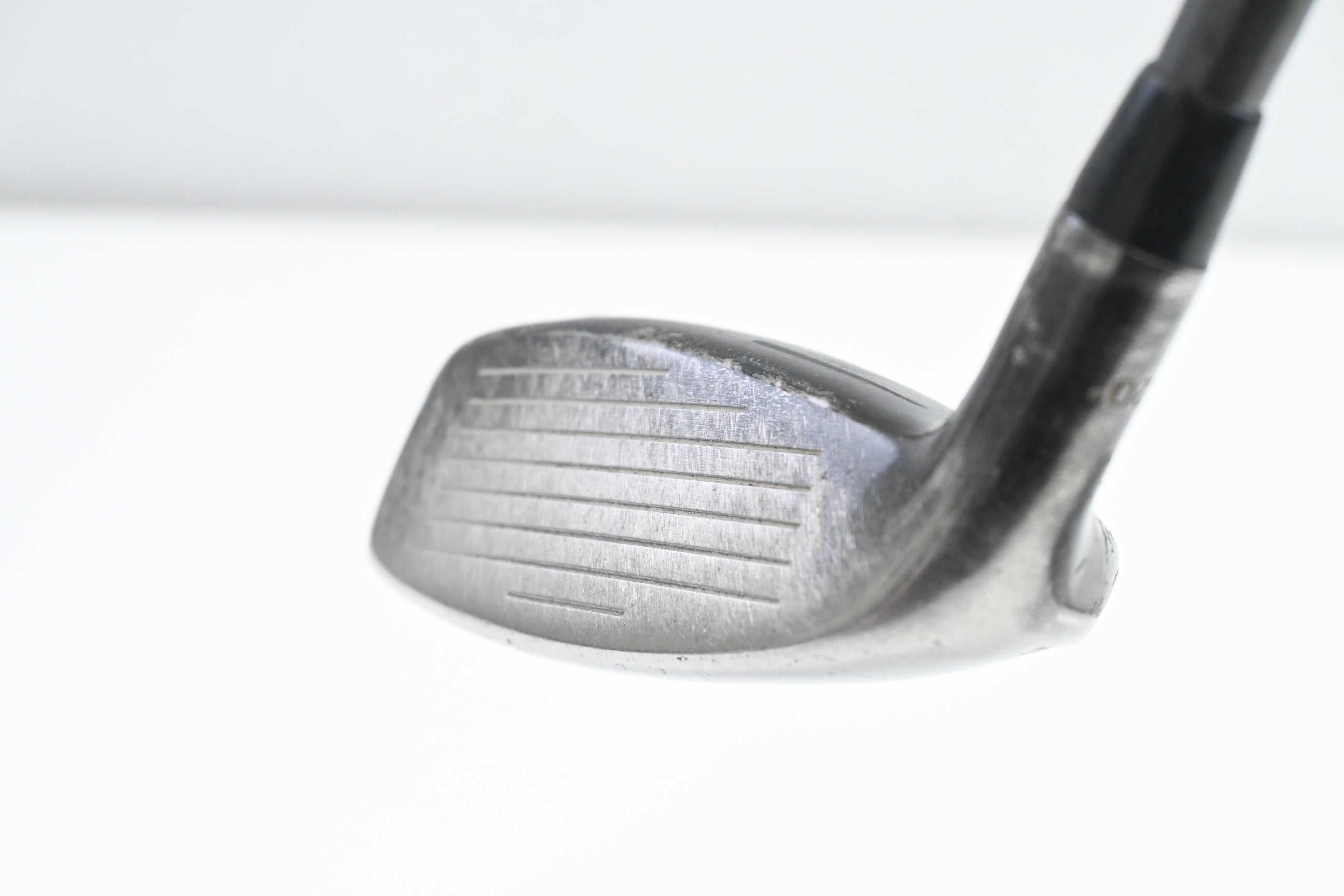 Callaway Rogue #4 Hybrid / 20 Degree / Regular Flex Aldila Synergy 60 Shaft