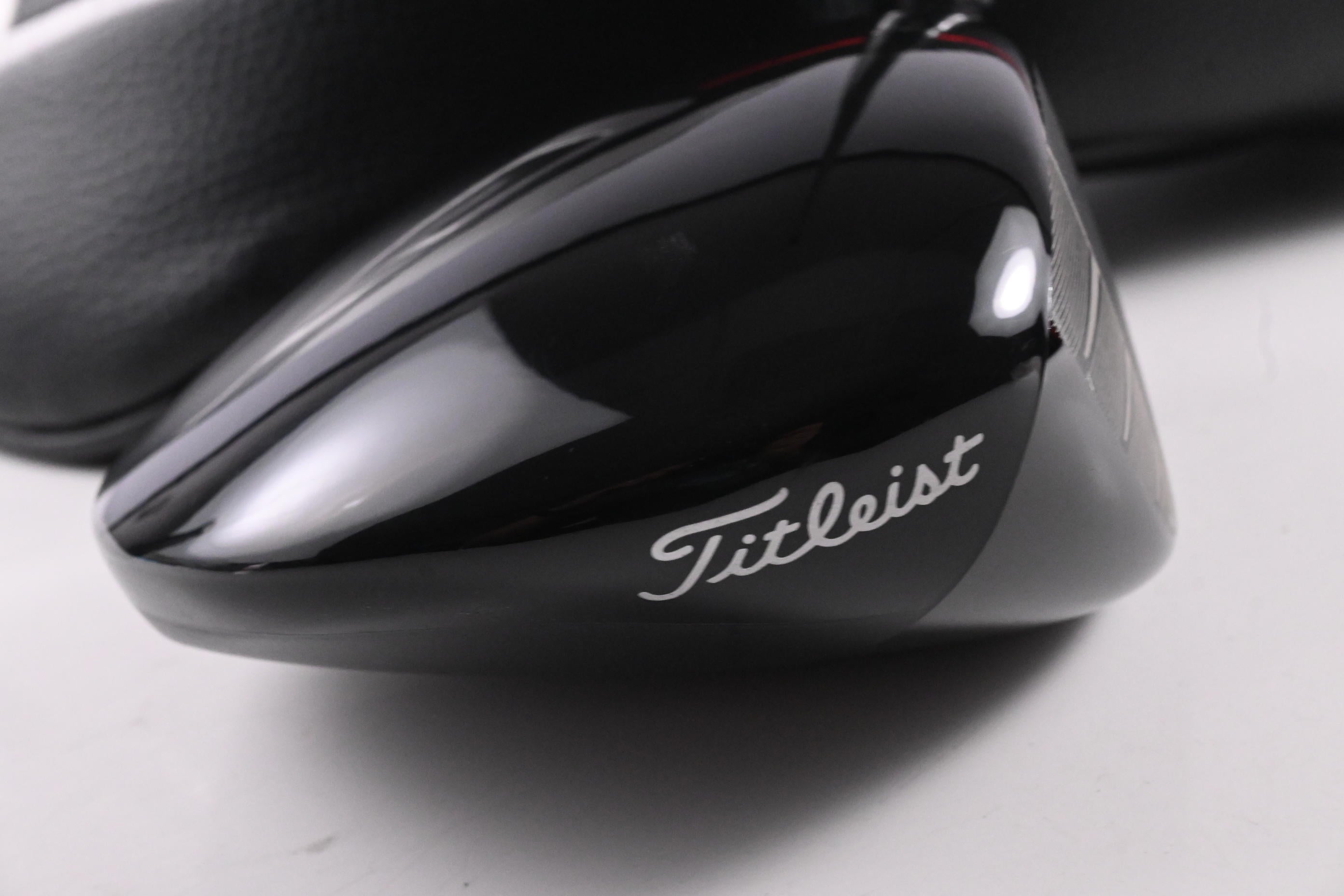 Titleist GT2 Driver / 9 Degree / Stiff Flex EvenFlow Riptide 50 Small Batch